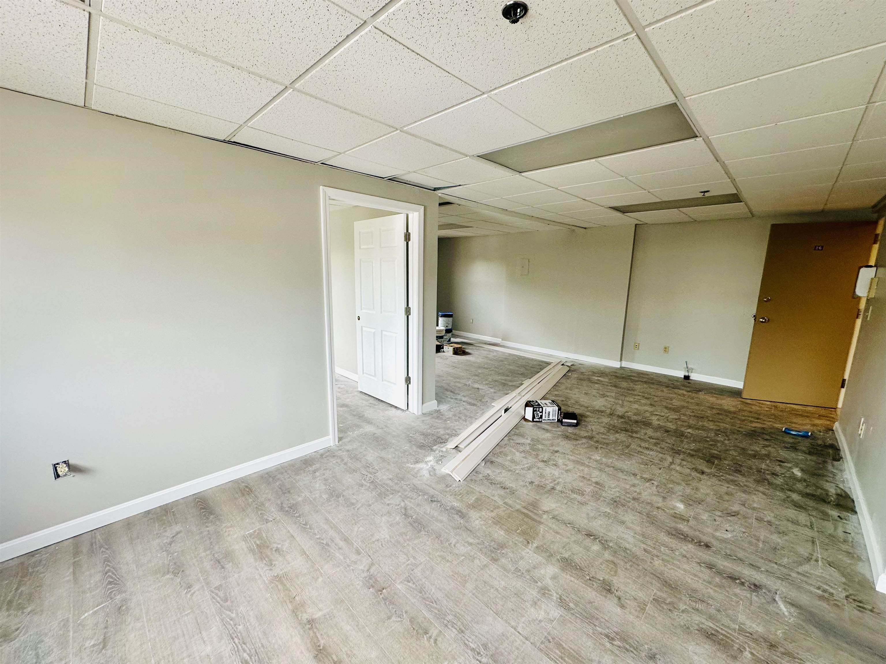 6 West Broadway Street Property Photo 3