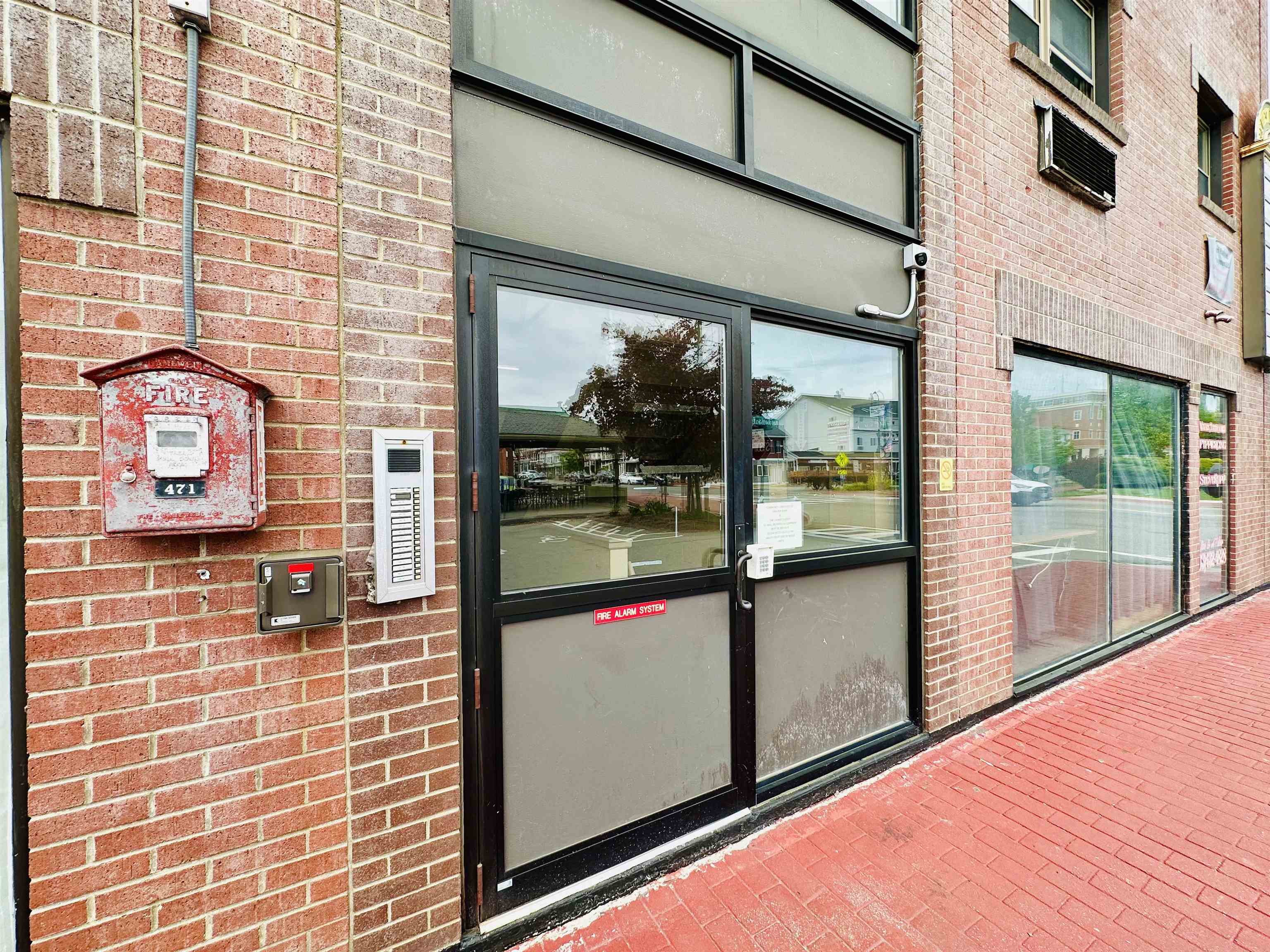 6 West Broadway Street Property Photo 6