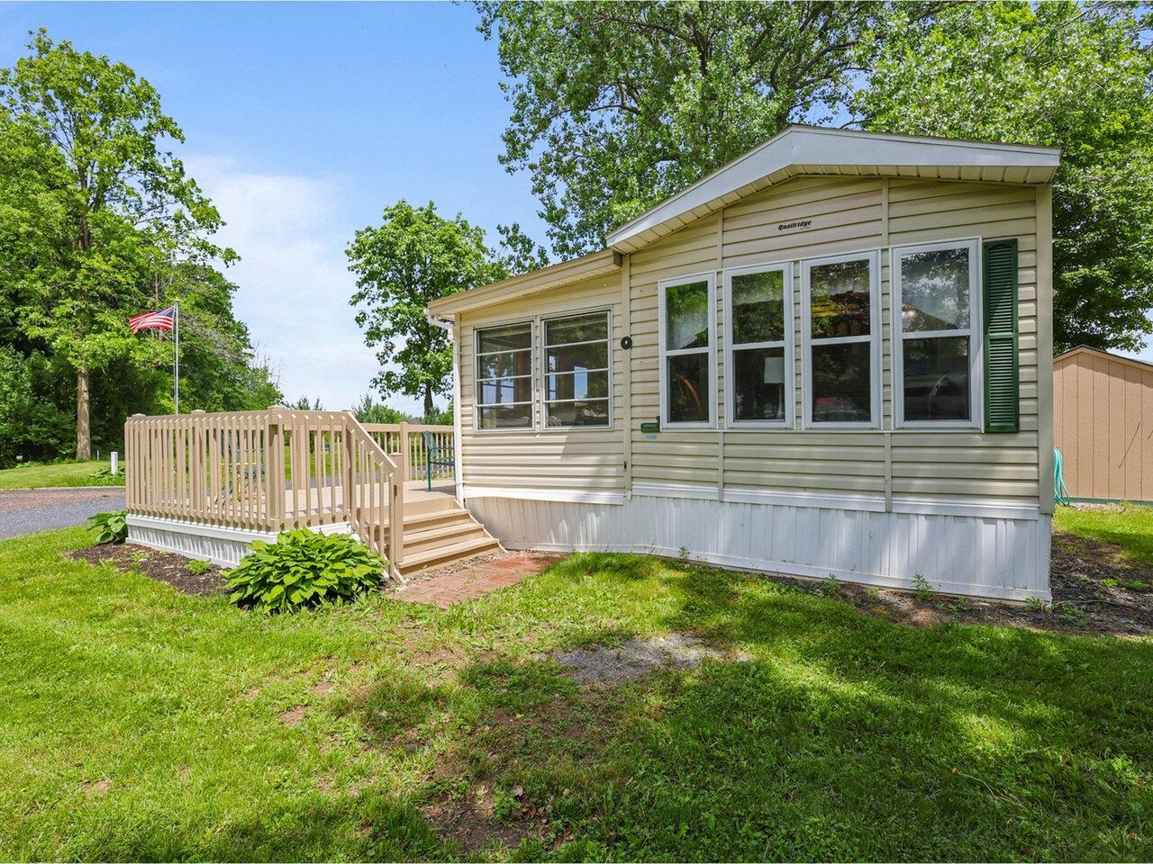 1 Pike Circle Property Photo 2
