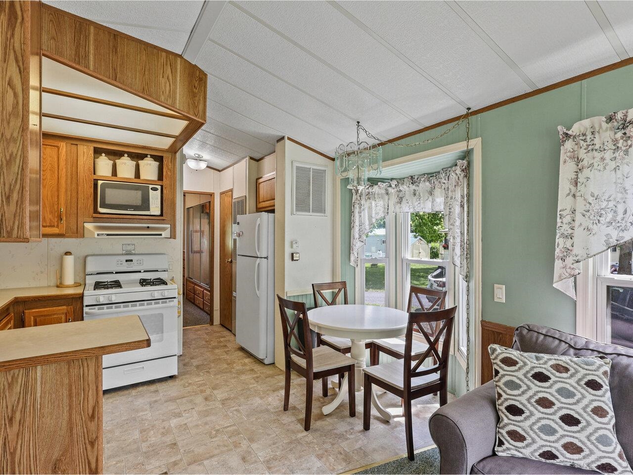 1 Pike Circle Property Photo 6