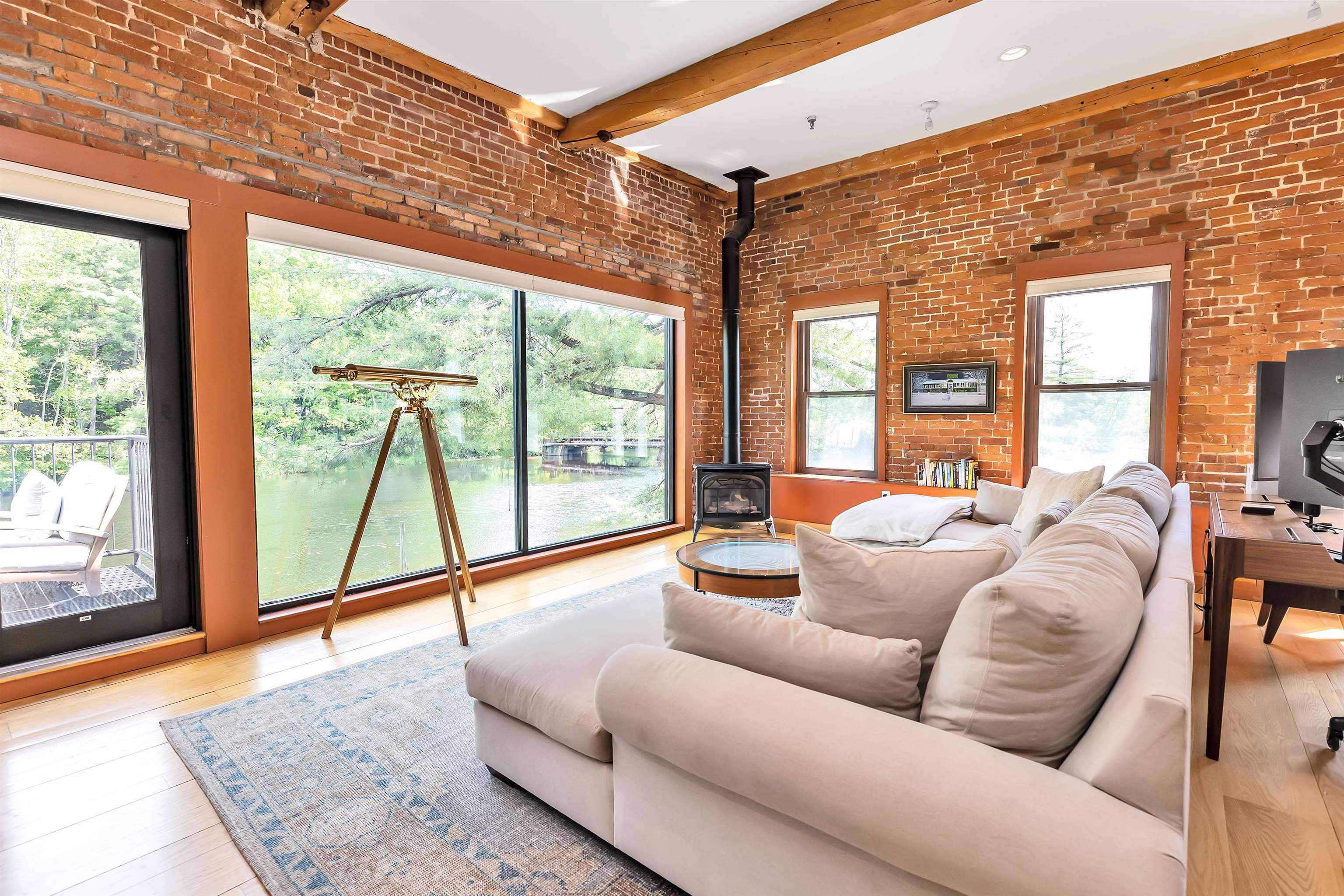 50 Jaffrey Road Property Photo 8