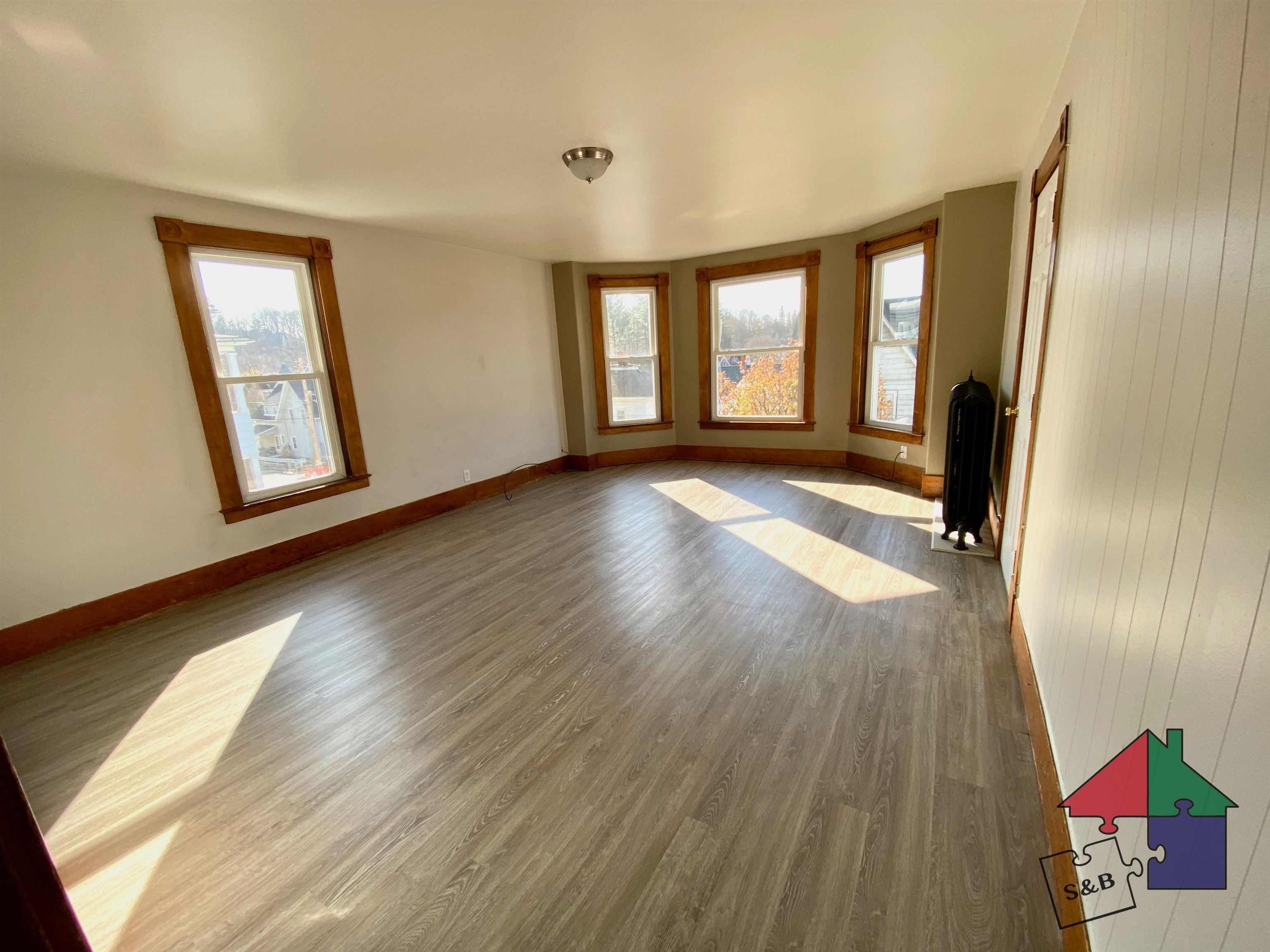 30 Eastern Avenue Property Photo 7