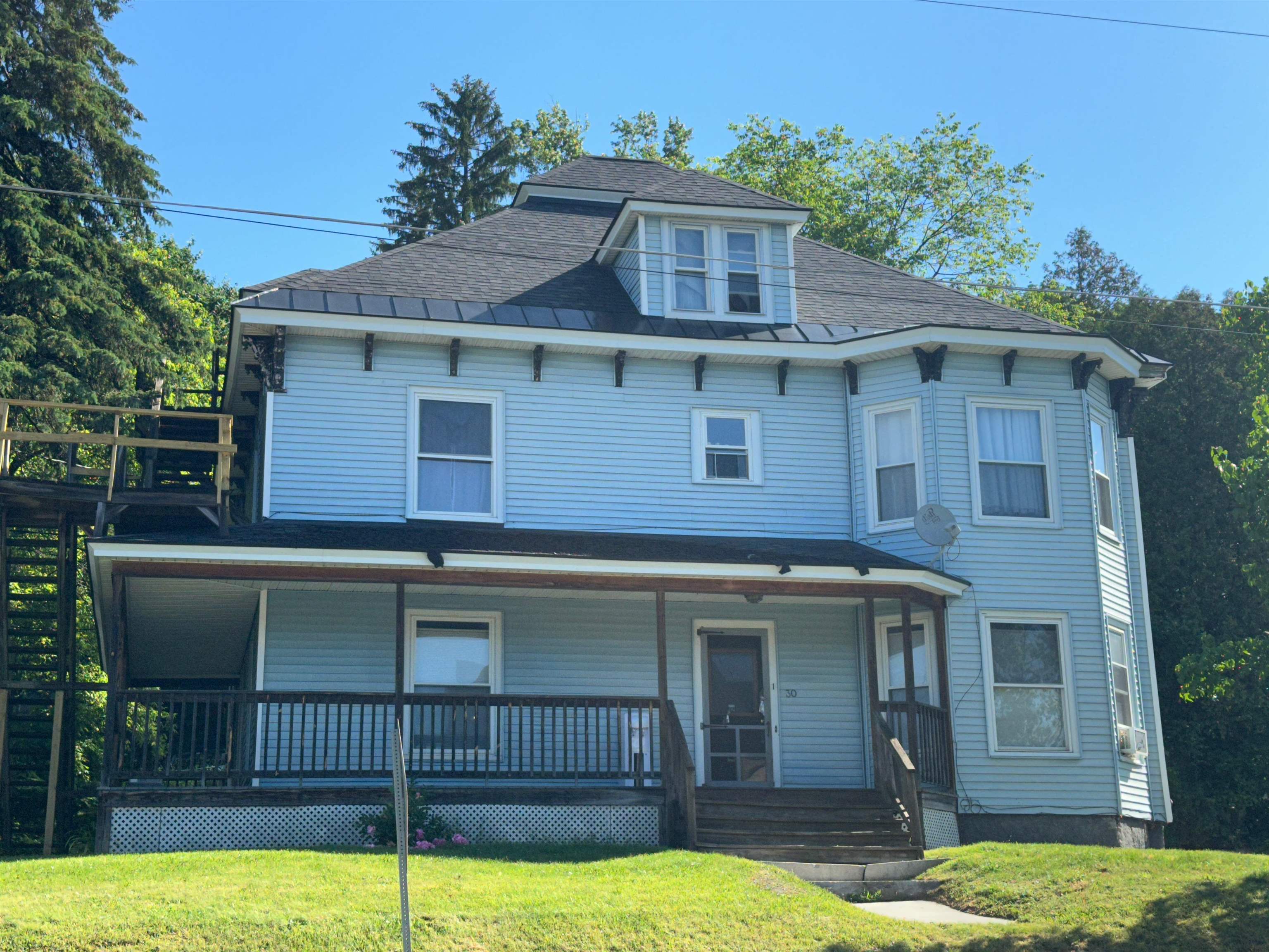 30 Eastern Avenue Property Photo 9