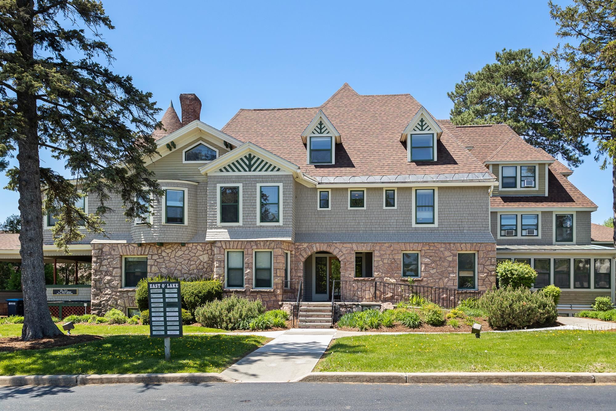 1233 Shelburne Road Property Photo