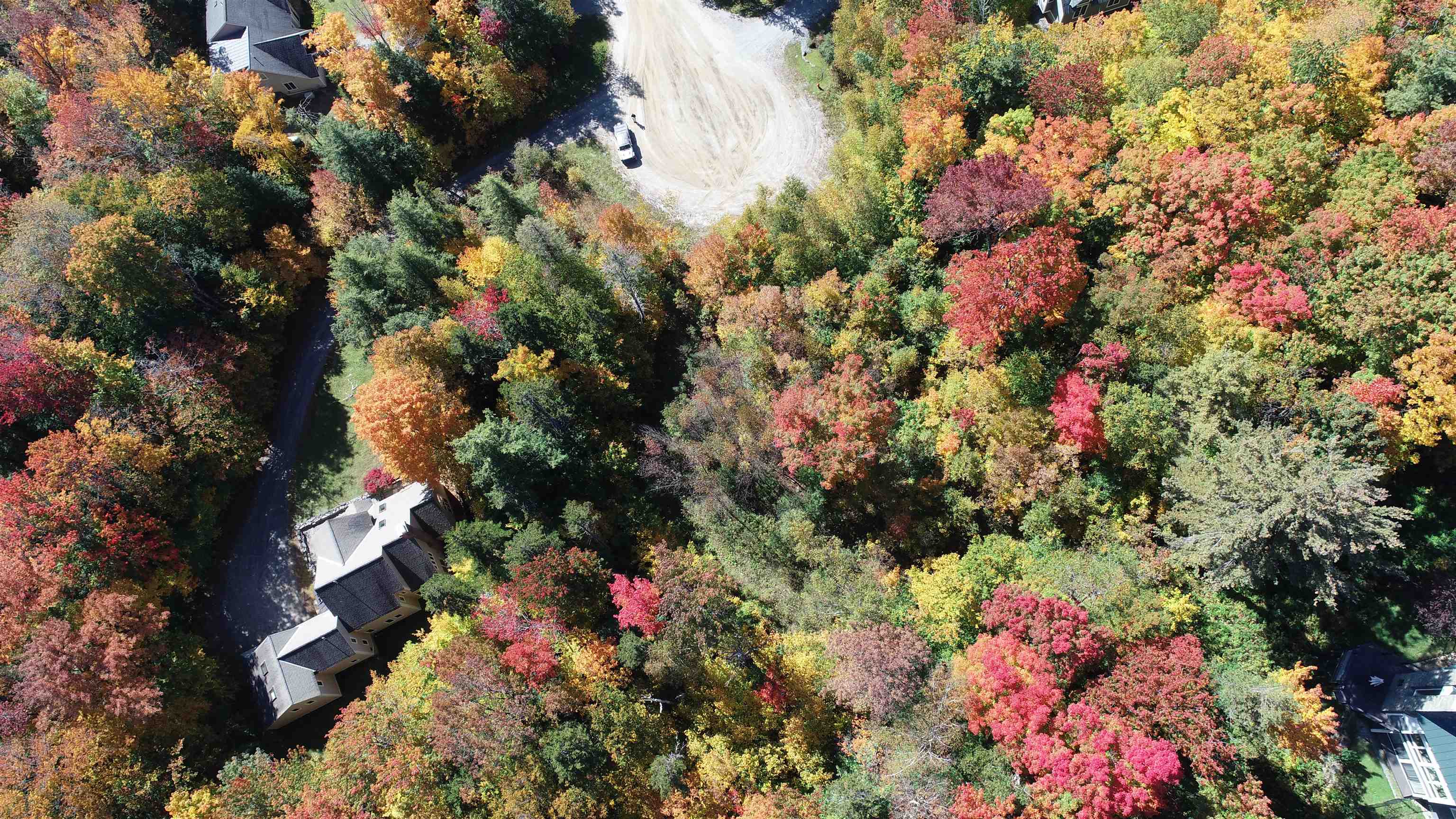 80 The Hollow Road Property Photo 5