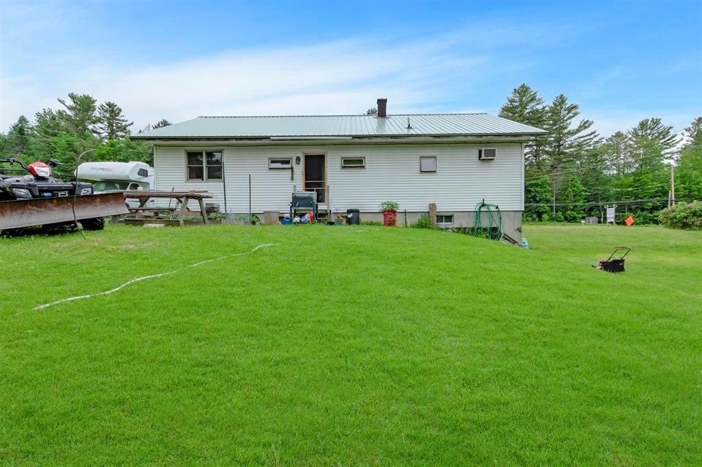 218 Portland Street Property Photo 7