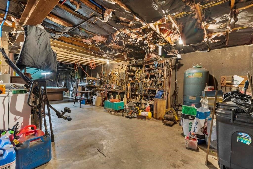 218 Portland Street Property Photo 25