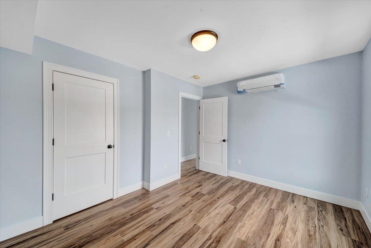 925 Falls Road Property Photo 22