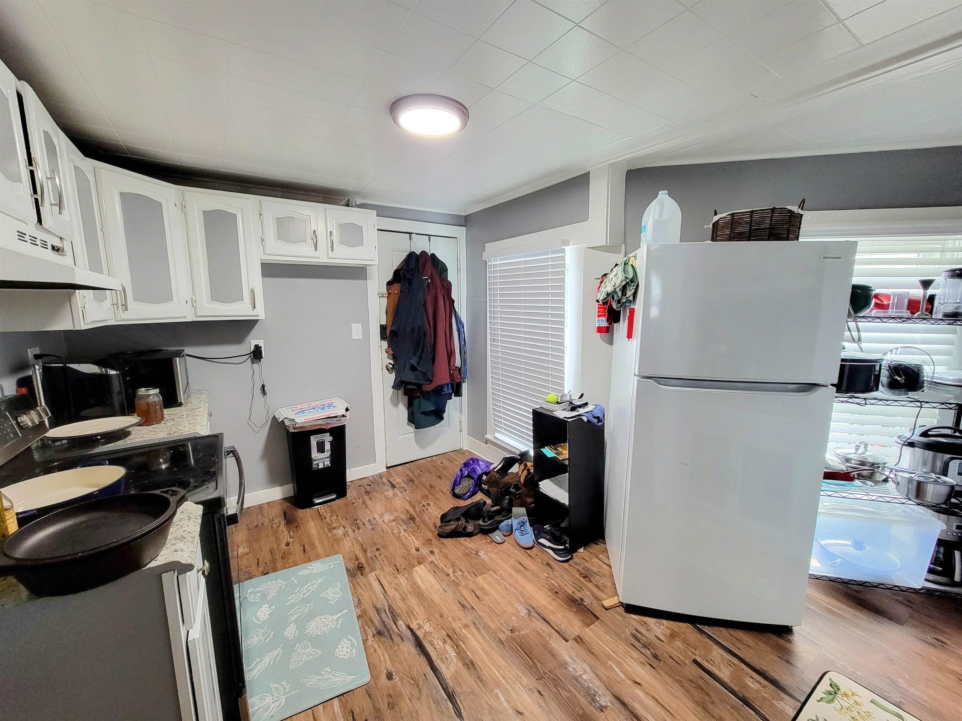 33 Summer Street Property Photo 14