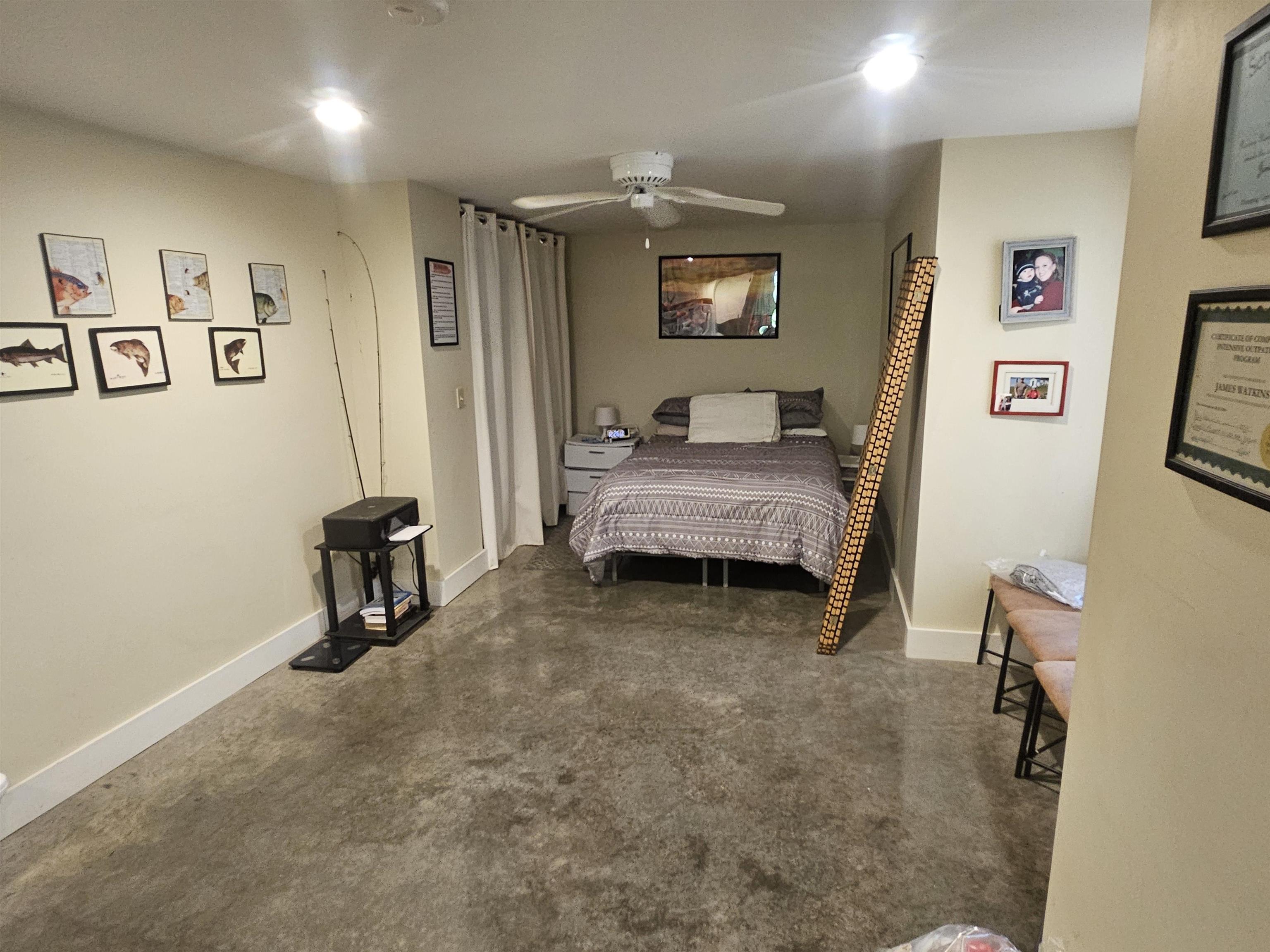 81 Assisqua Avenue Property Photo 9