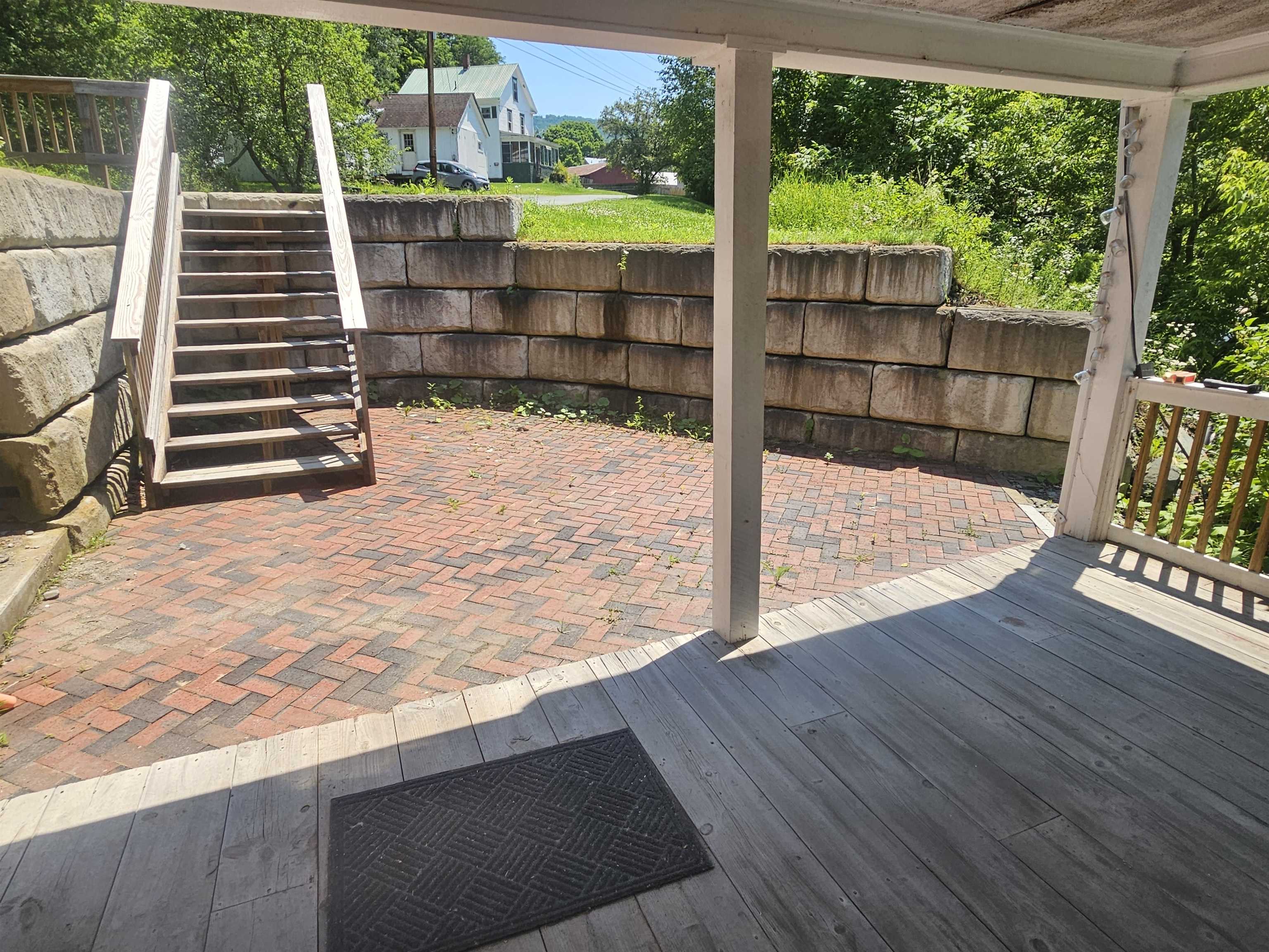 81 Assisqua Avenue Property Photo 17
