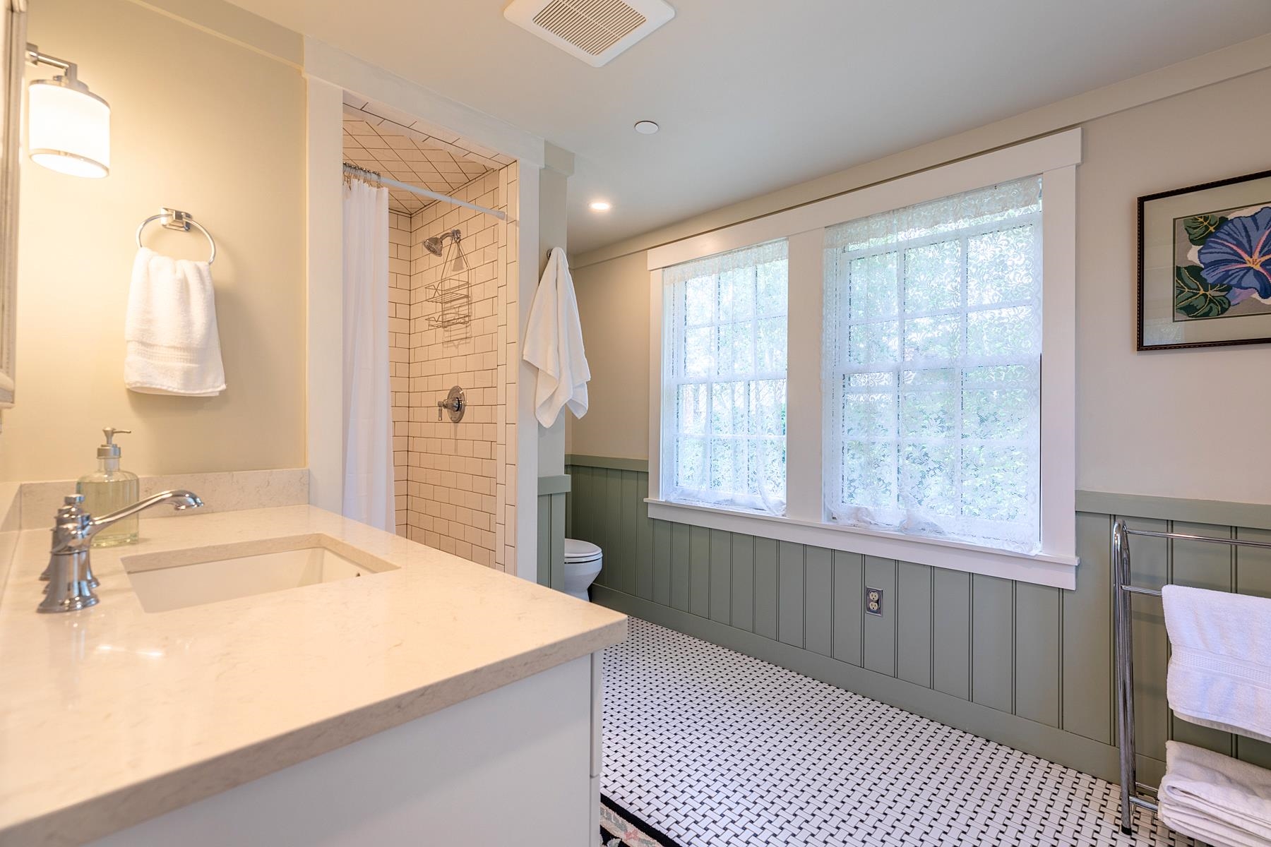 61 Academy Circle Property Photo 15