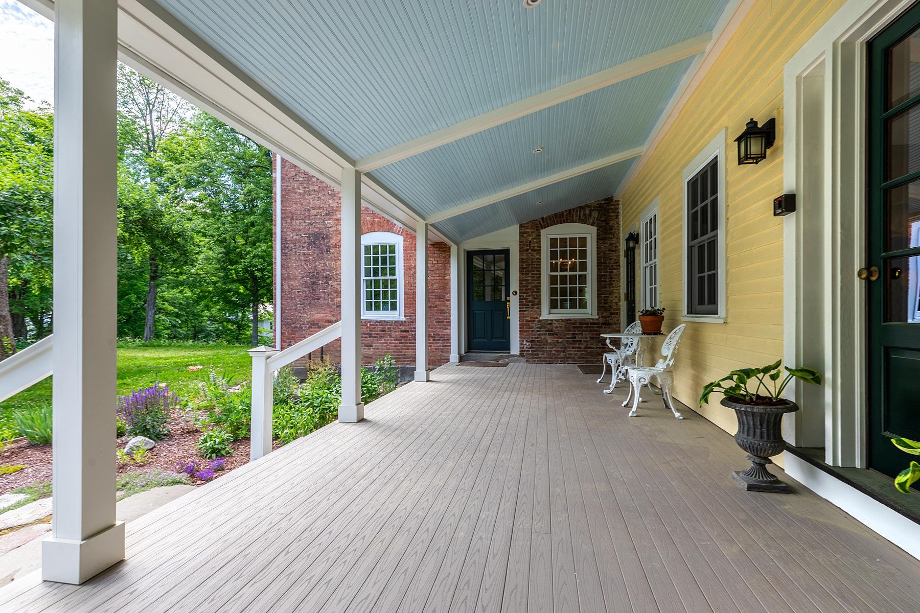 61 Academy Circle Property Photo 40