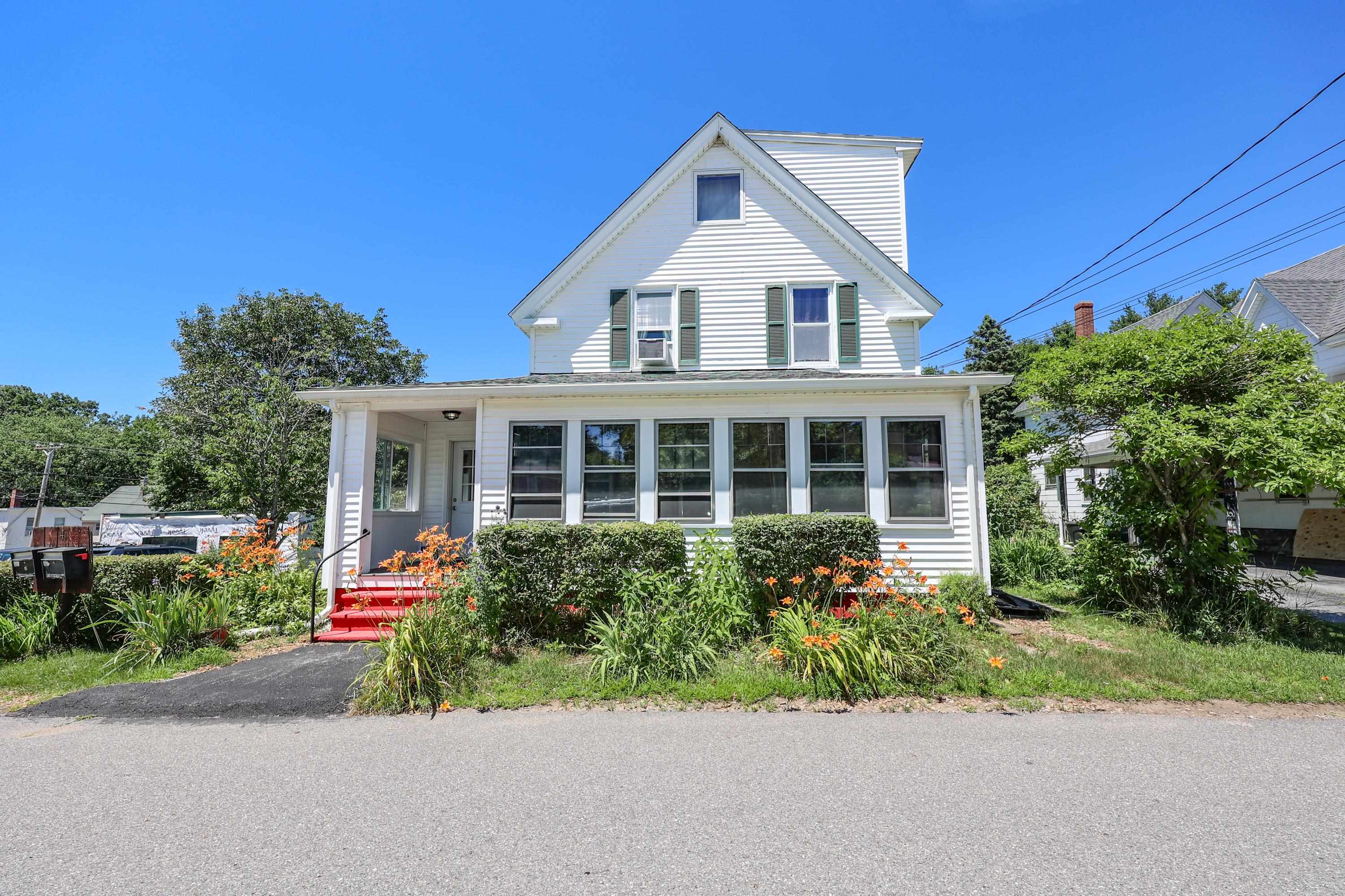 4 Moody Street Property Photo