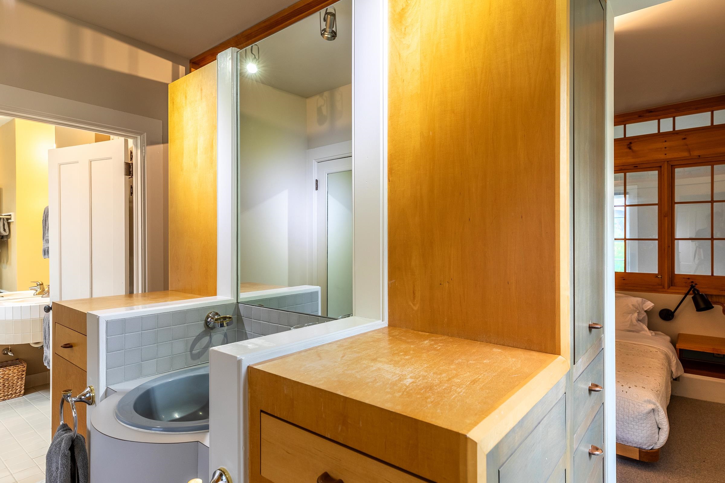 1016 West Road Property Photo 26