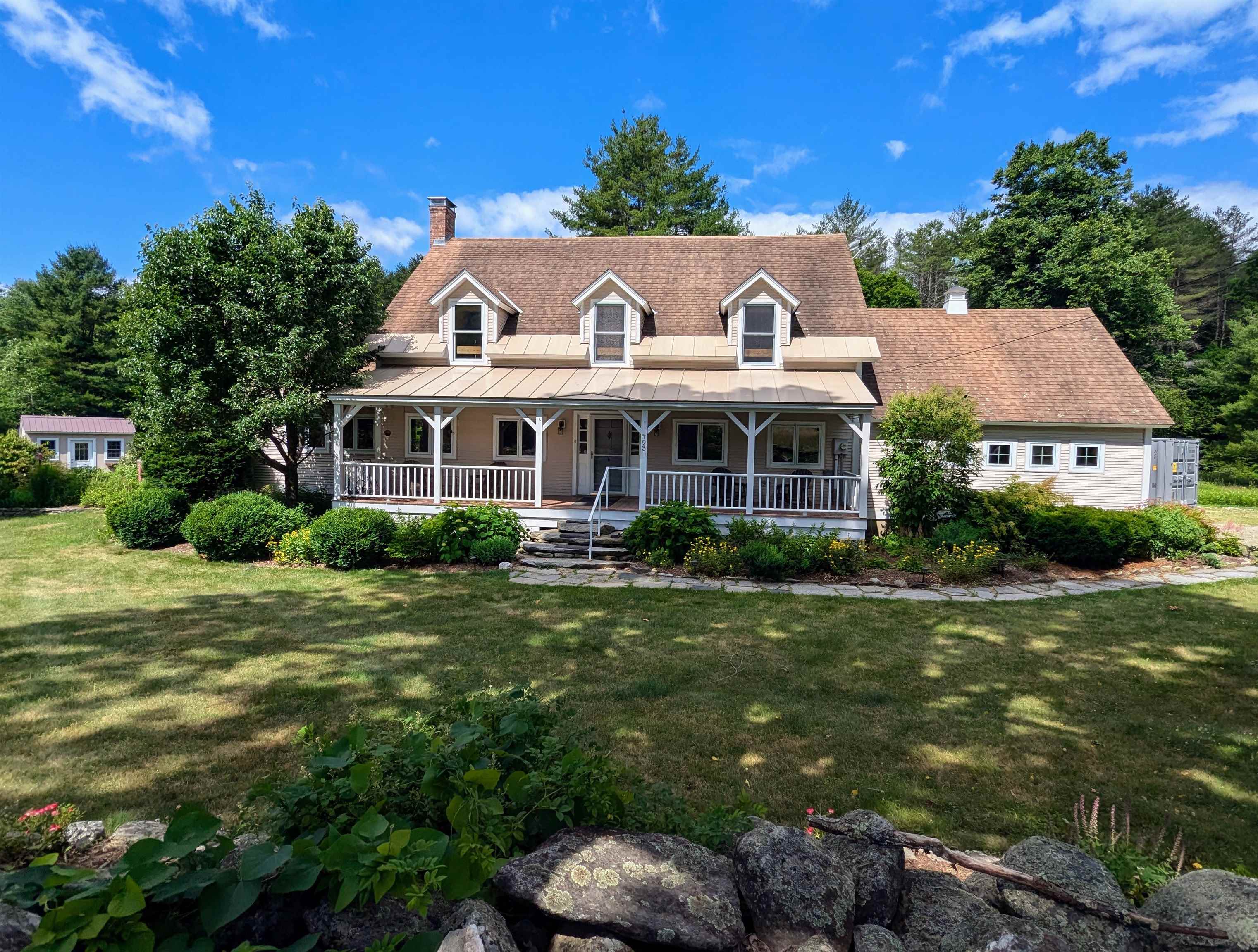 793 Grassy Brook Road Property Photo 4
