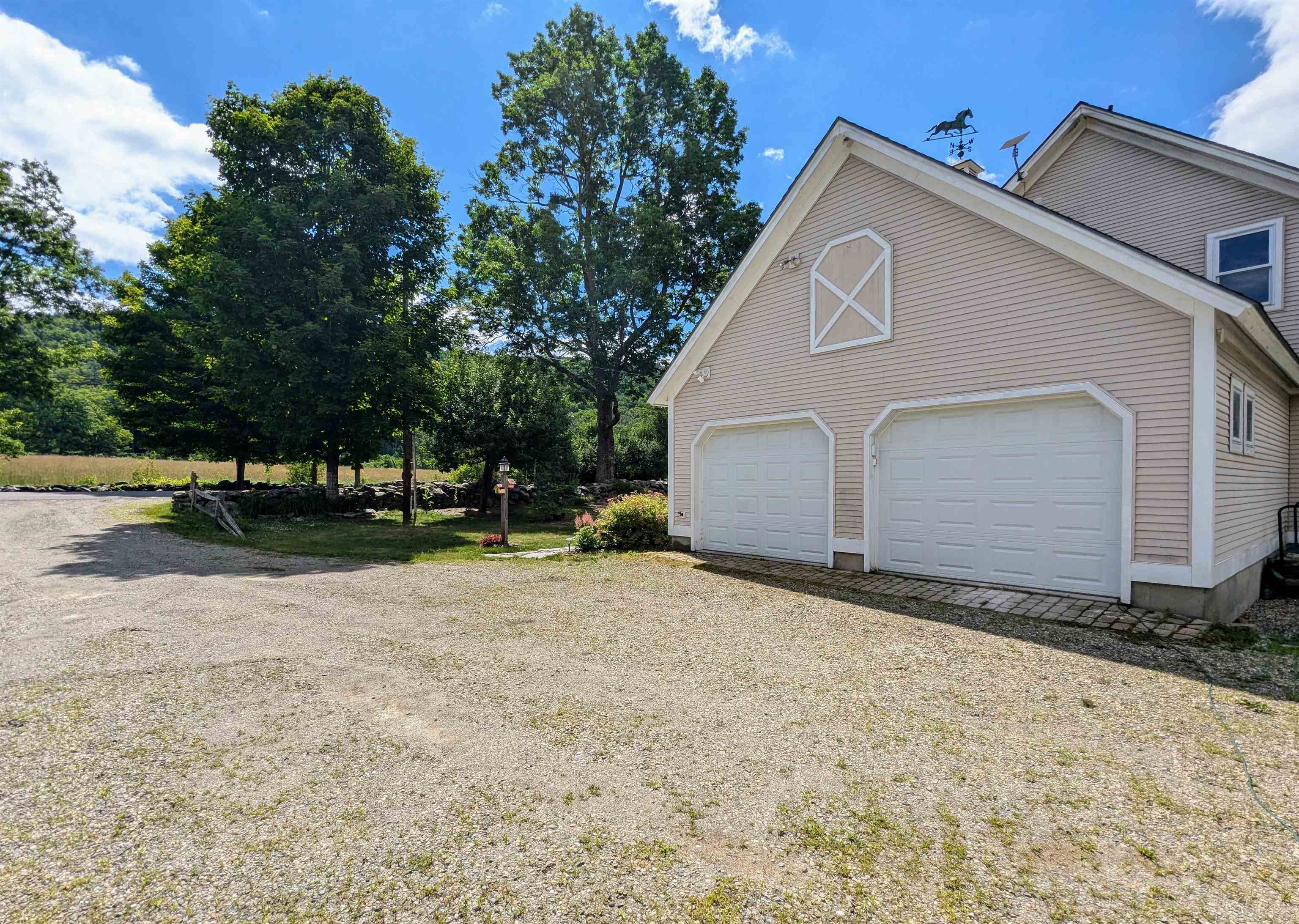 793 Grassy Brook Road Property Photo 6