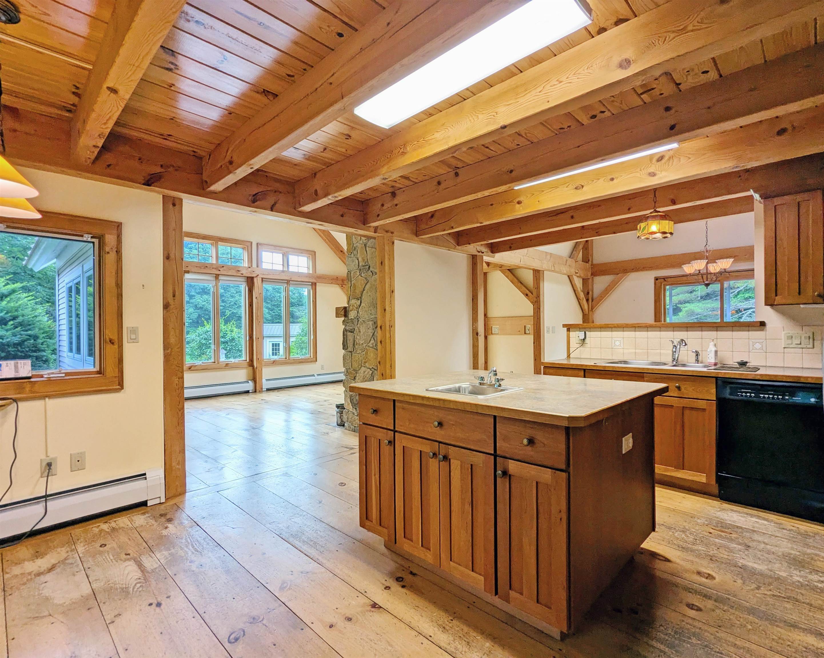793 Grassy Brook Road Property Photo 10