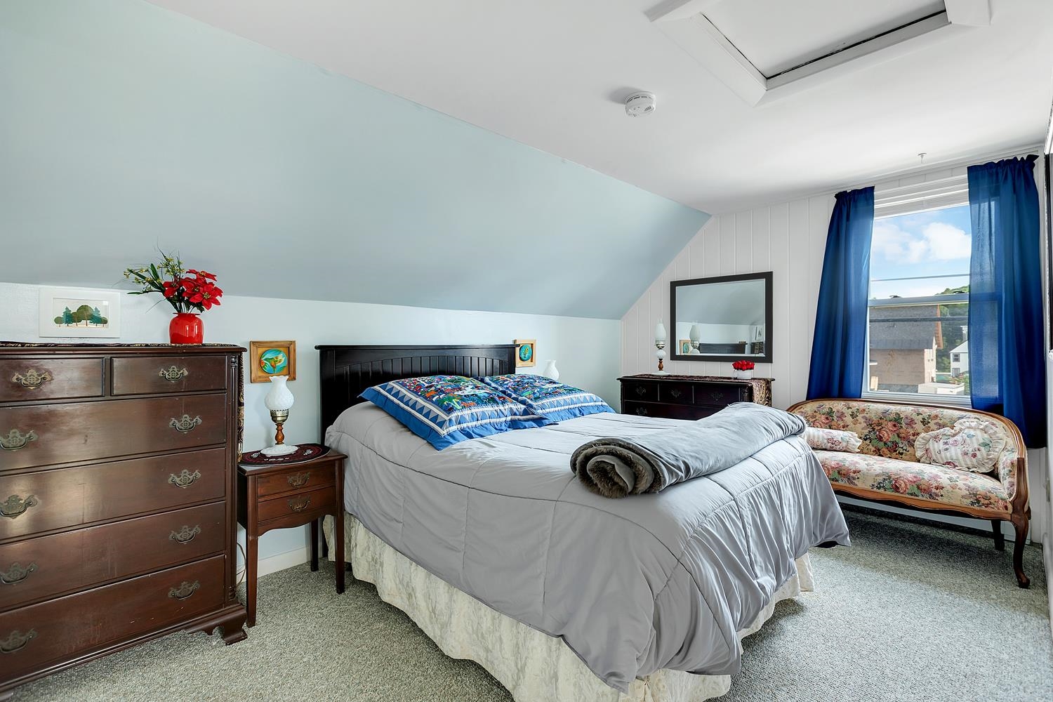 31 Pleasant Street Property Photo 10