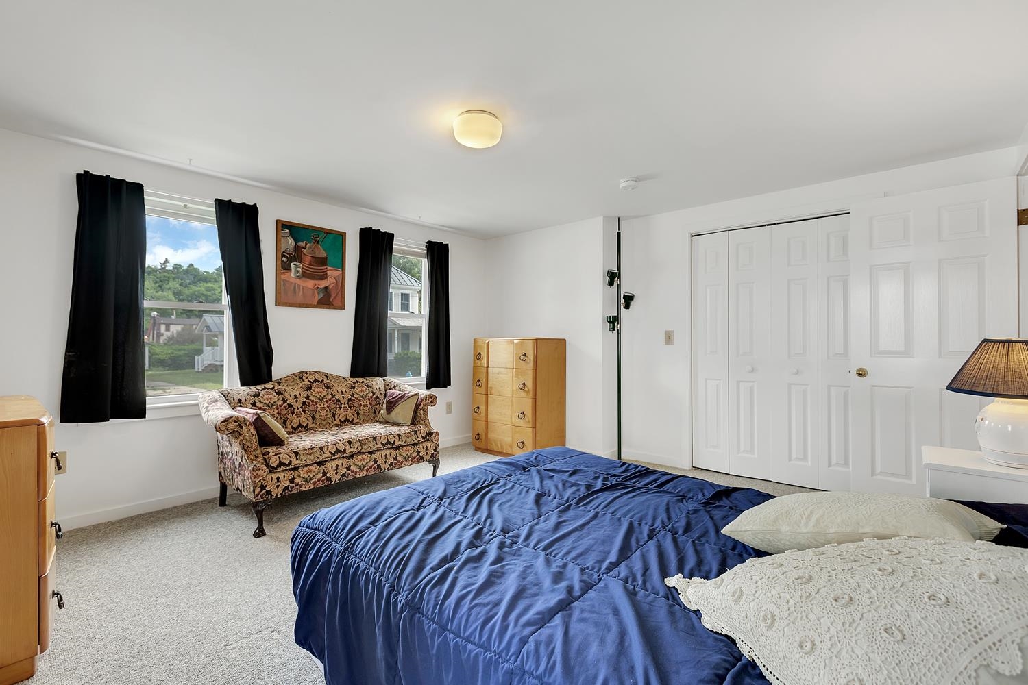 31 Pleasant Street Property Photo 21