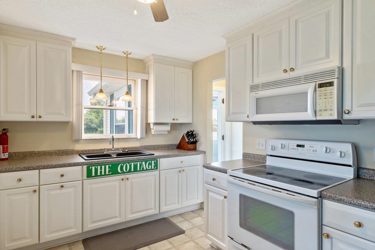 2603 West Shore Road Property Photo 15