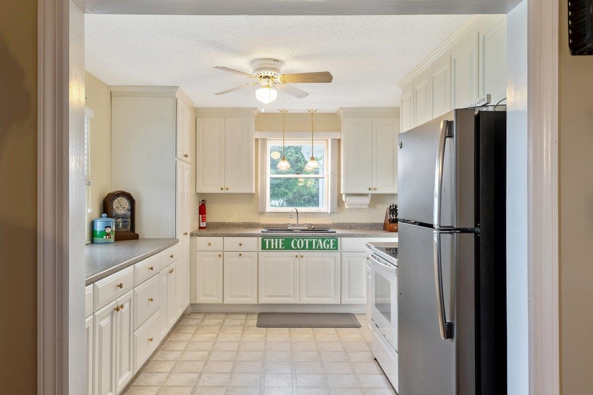 2603 West Shore Road Property Photo 17