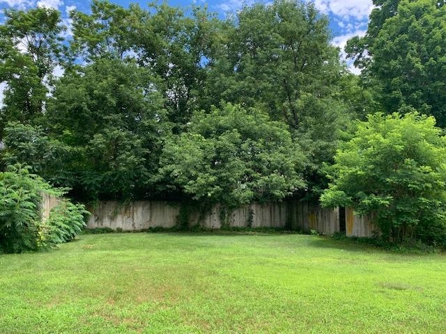 71 South Windsor Street Property Photo 19