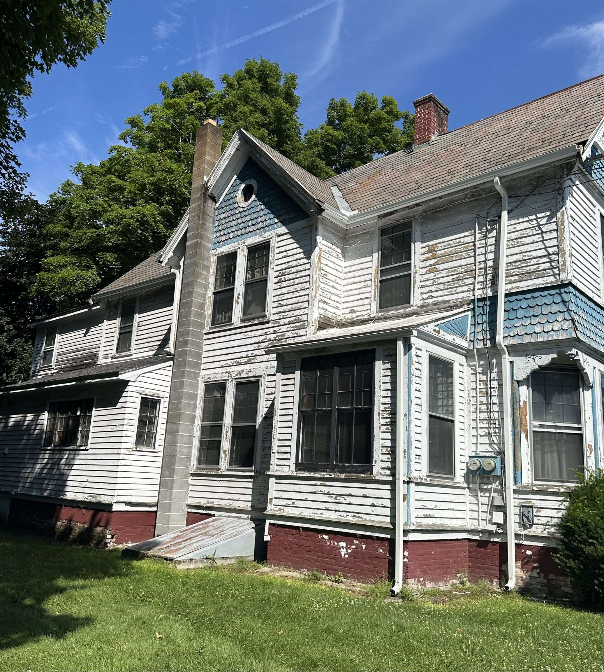 883 Vt Route 7a Property Photo 3