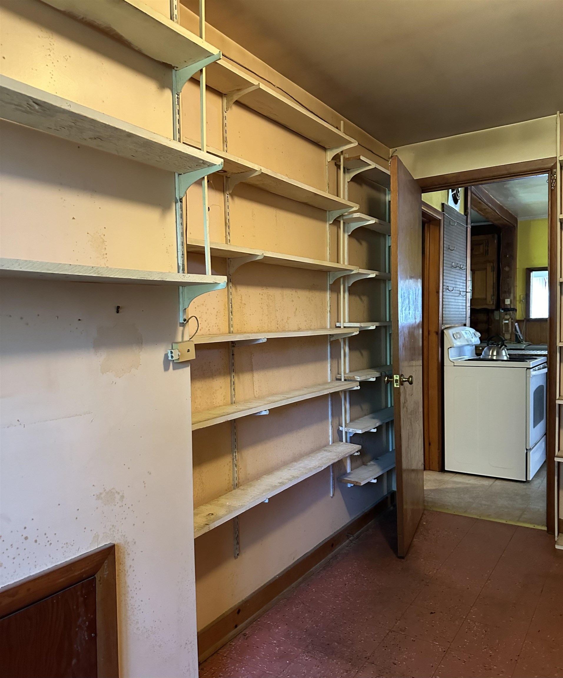 883 Vt Route 7a Property Photo 9