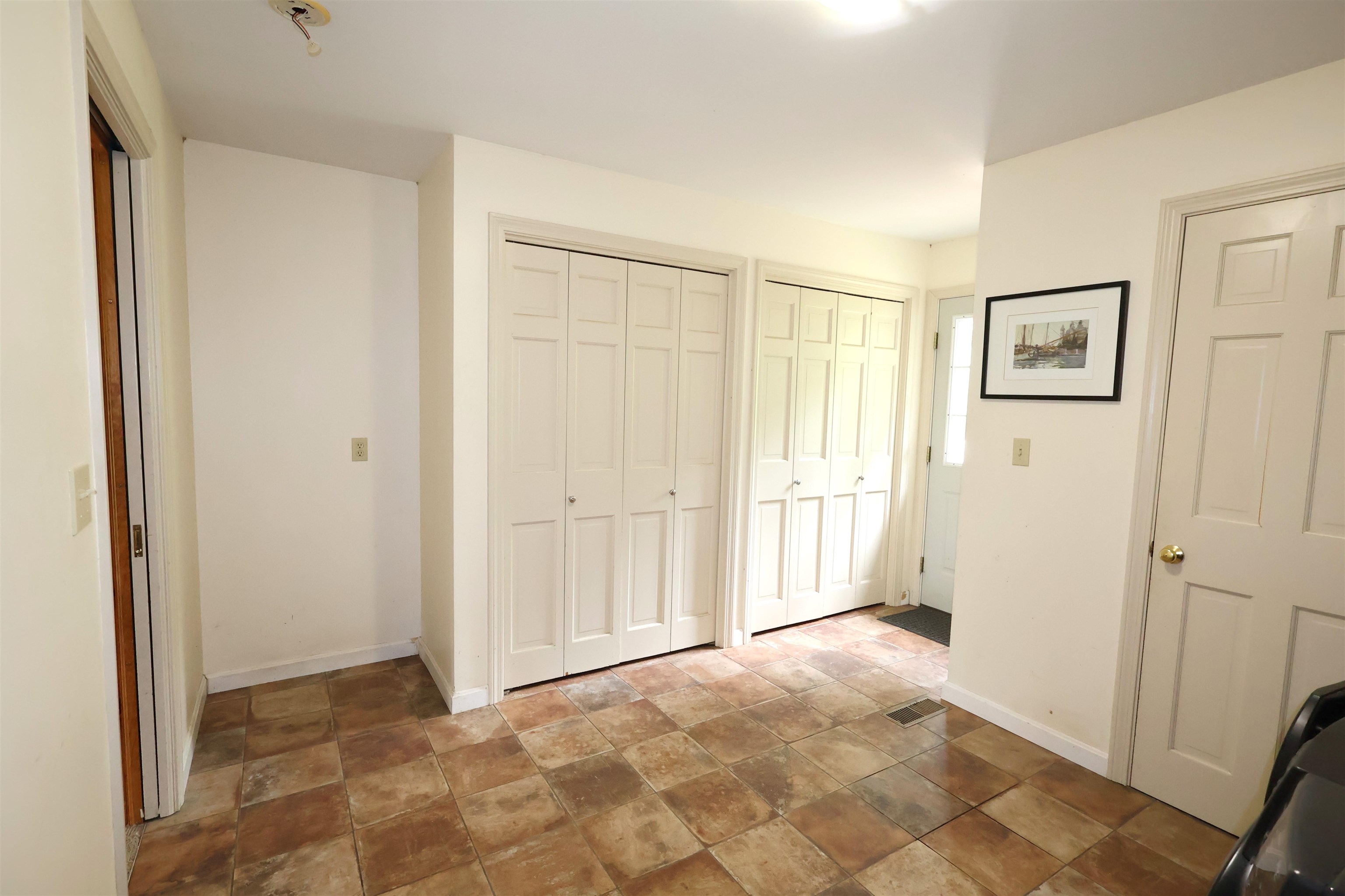 527 Neal Road Property Photo 15
