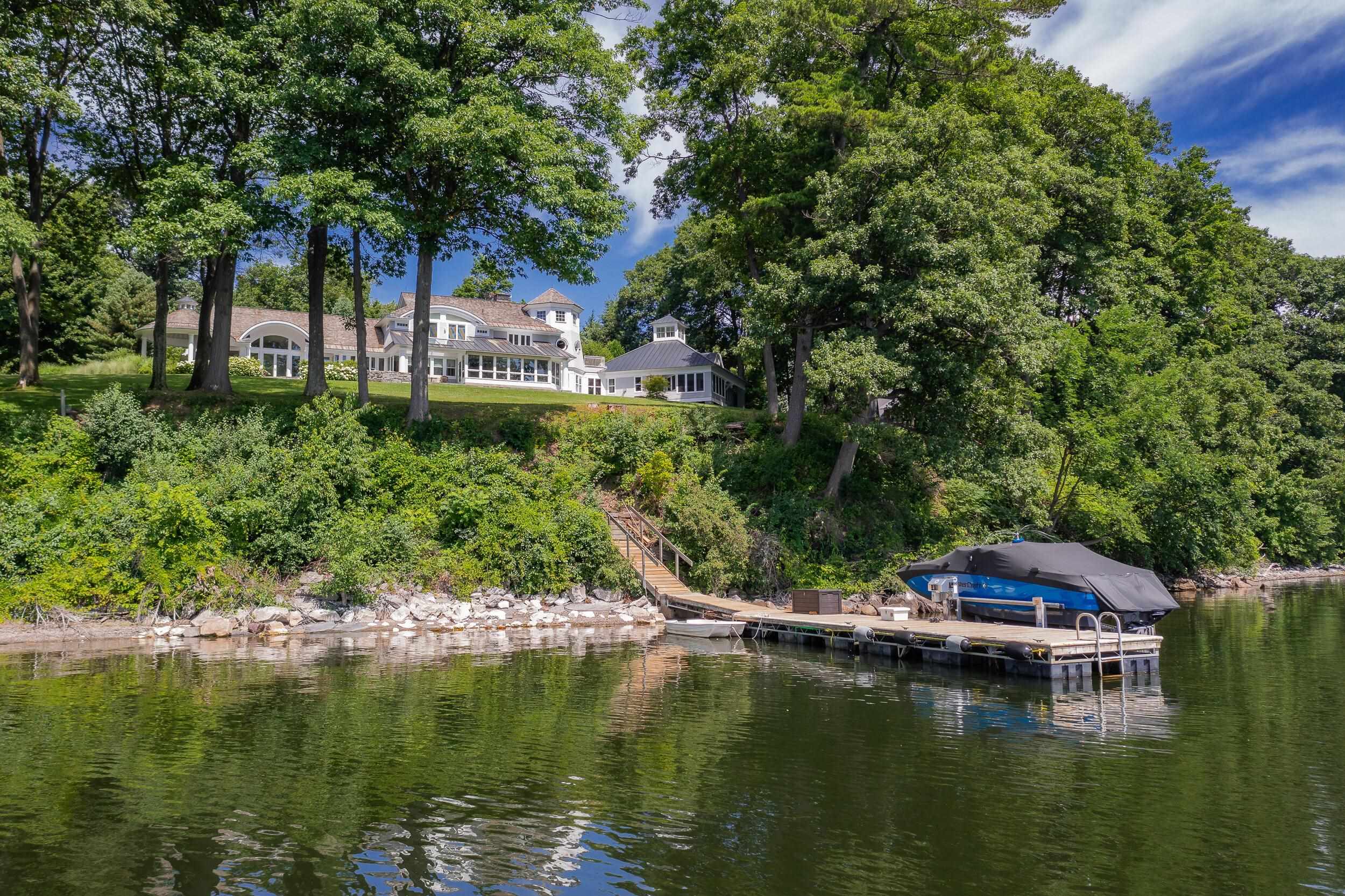 4064 Harbor Road Property Photo 1