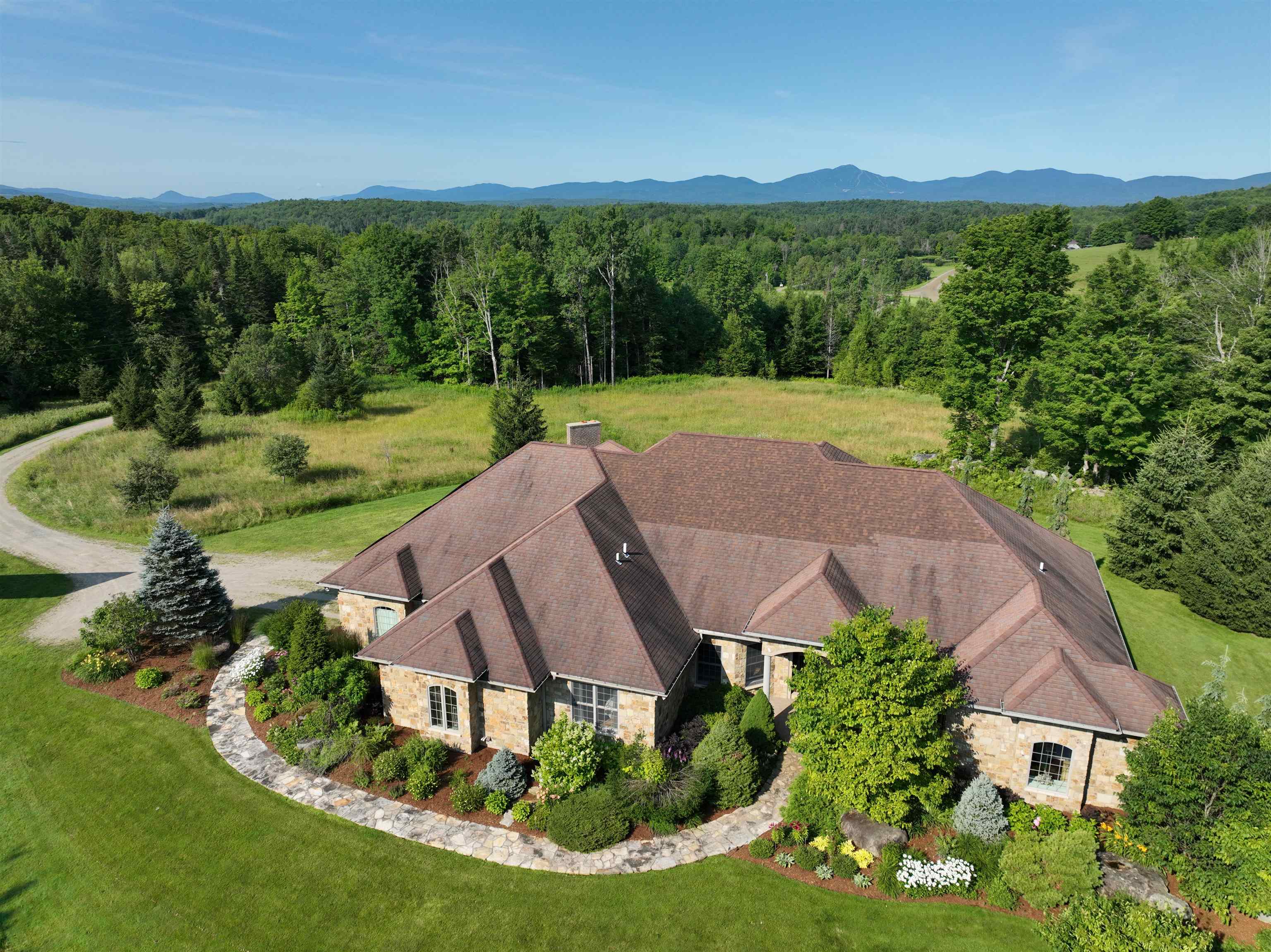 972 Farrar Road Property Photo 3