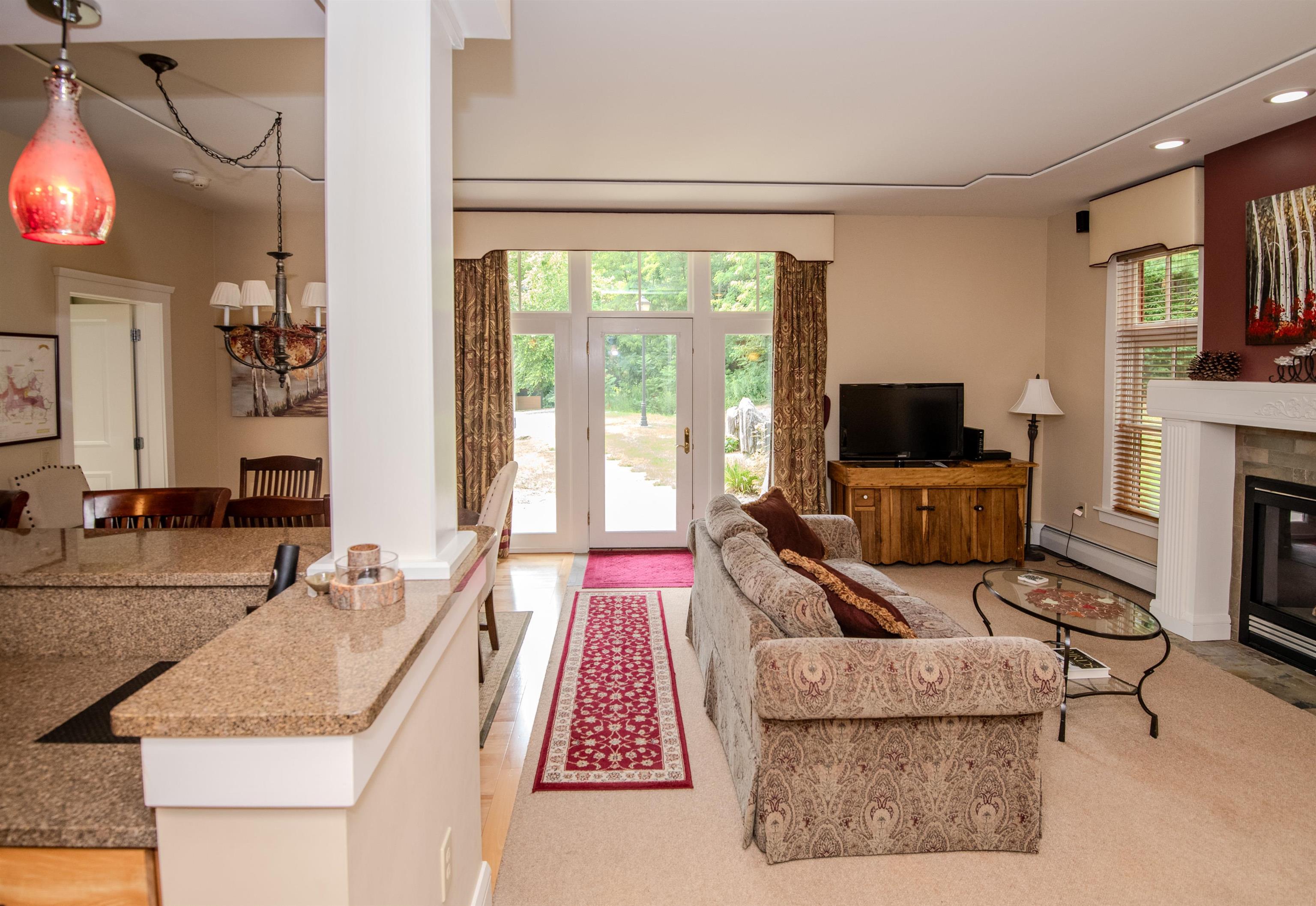 28 Carriage Lane Property Photo 5