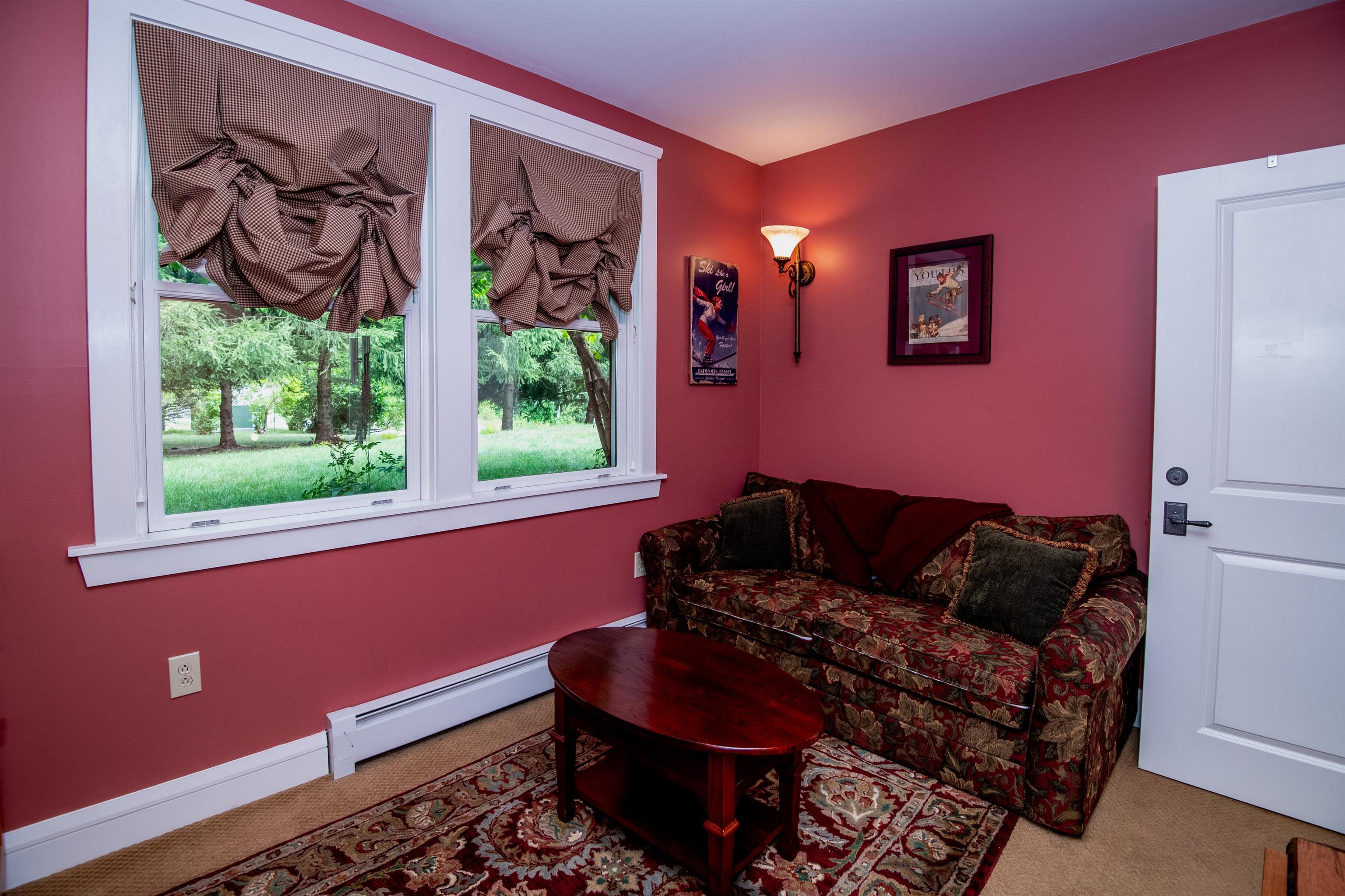 28 Carriage Lane Property Photo 24
