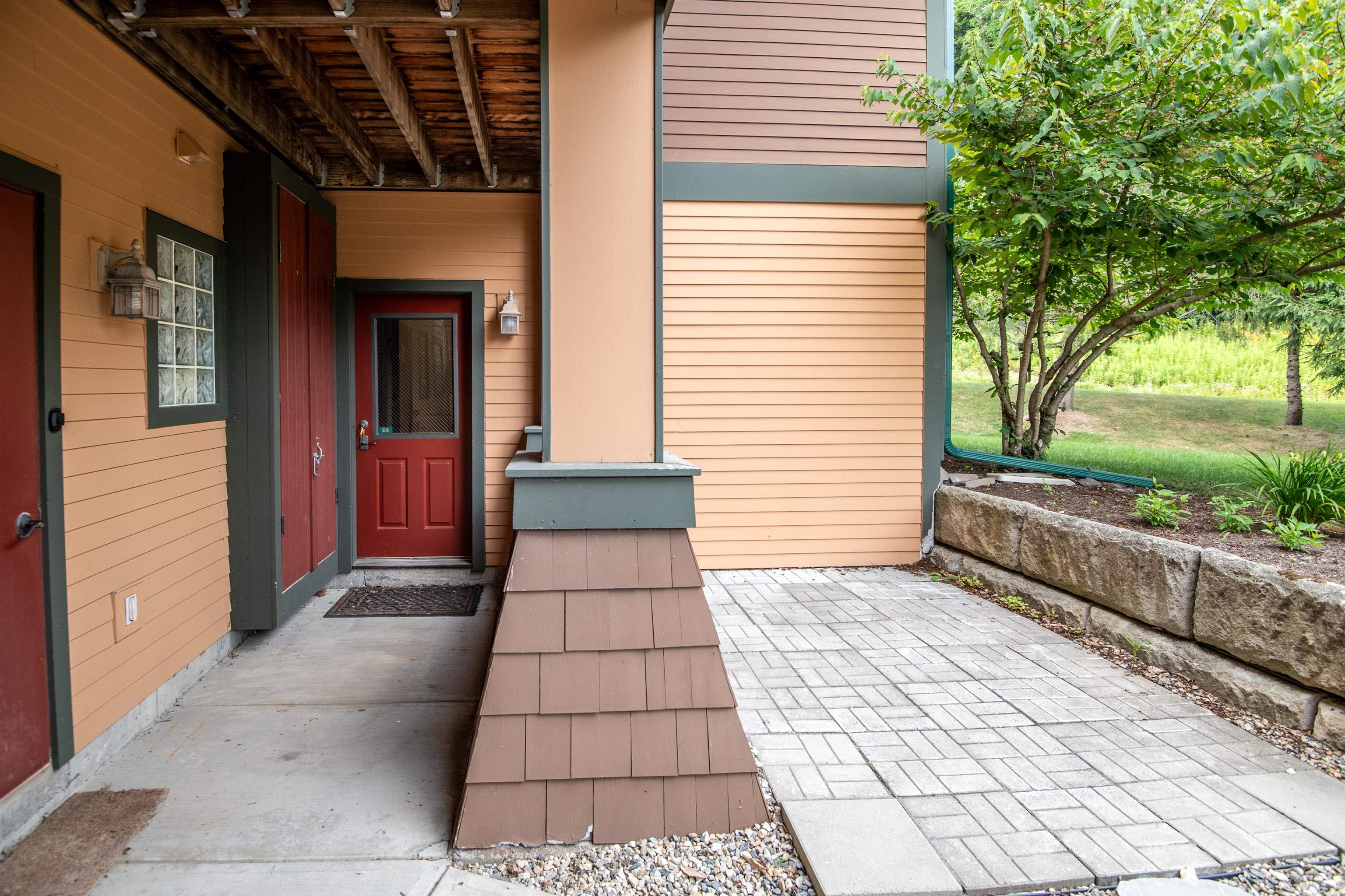 28 Carriage Lane Property Photo 29