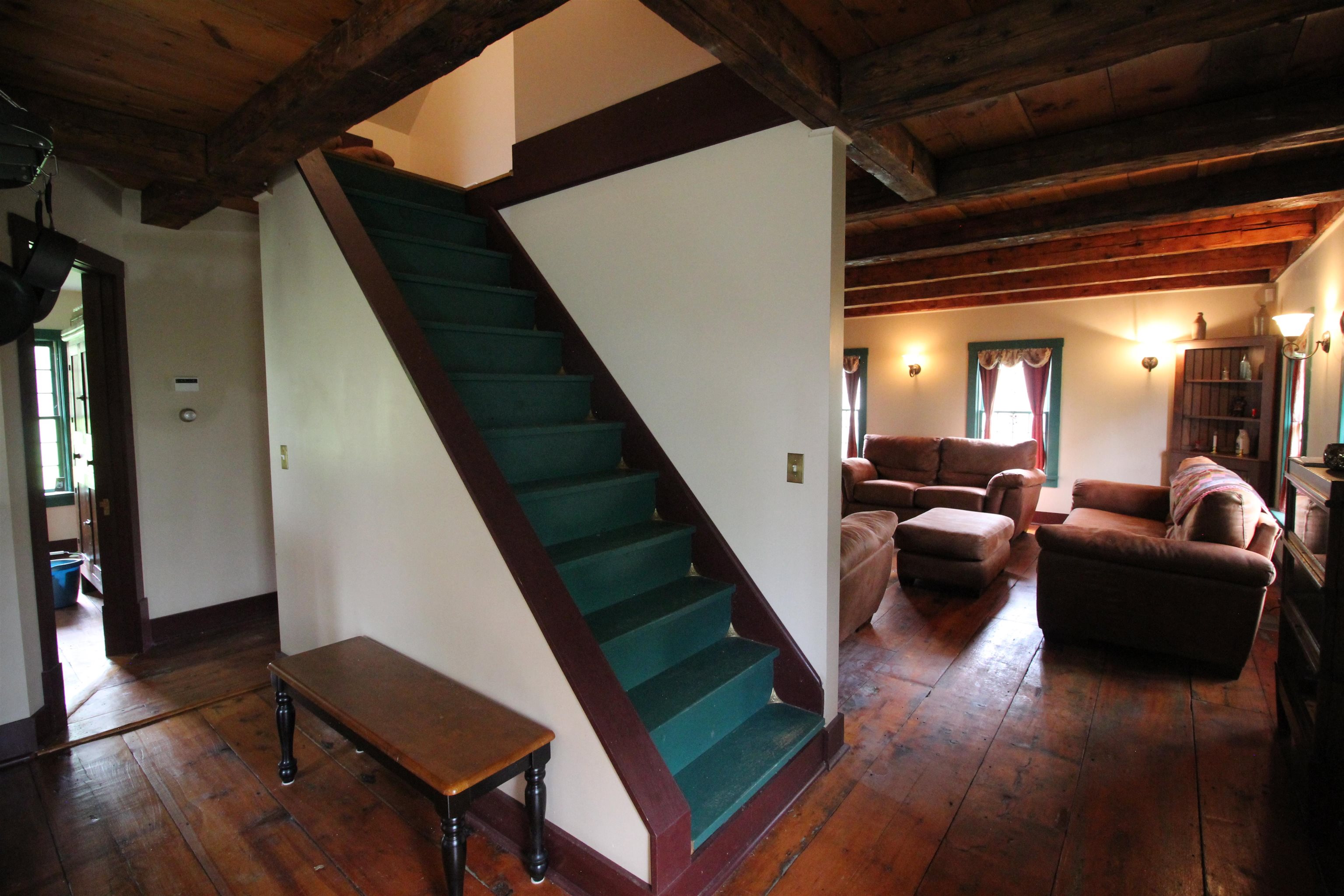 3091 Baptist Street Property Photo 9