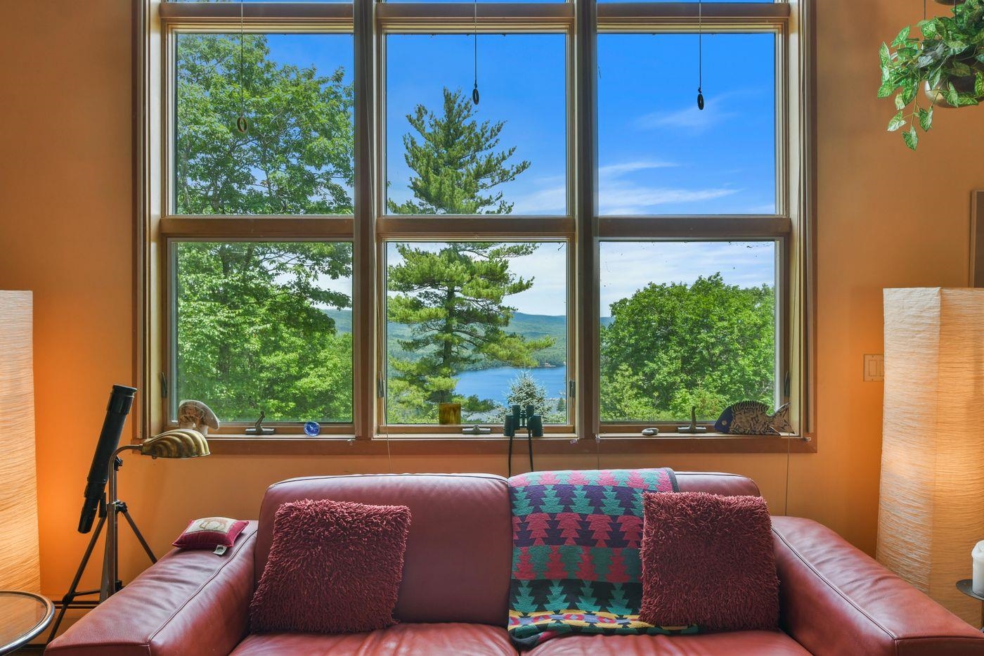 906 Shedd Hill Road Property Photo 10