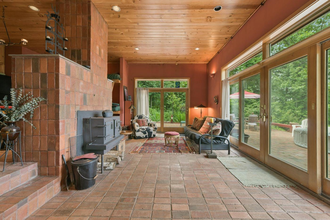 906 Shedd Hill Road Property Photo 25
