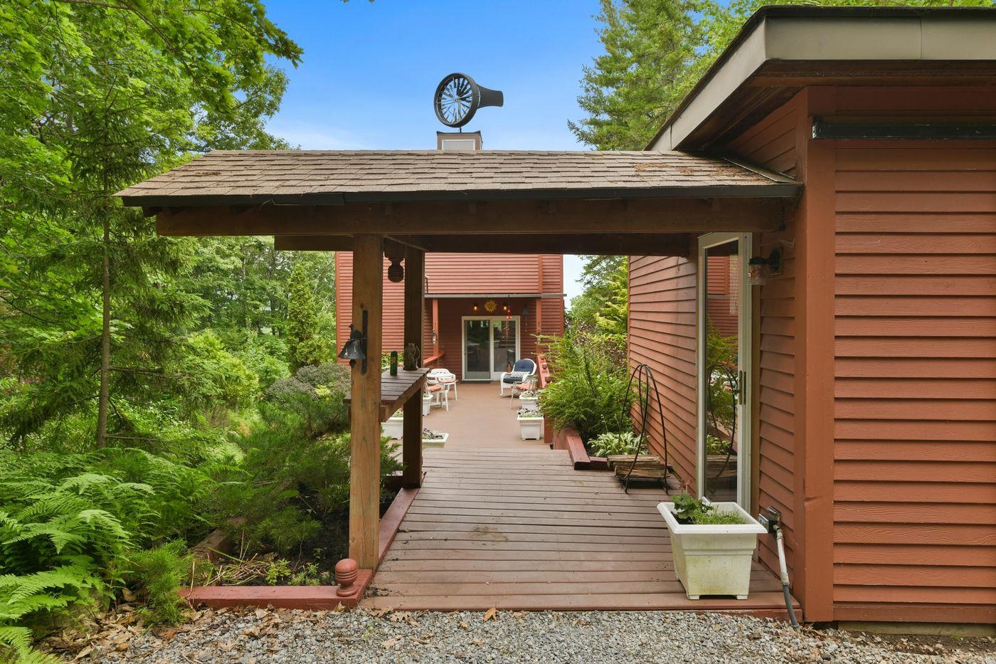 906 Shedd Hill Road Property Photo 35