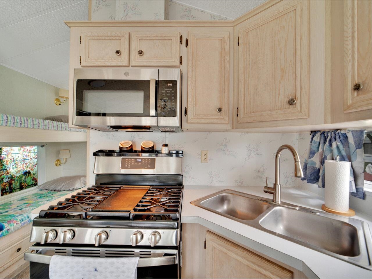 16 Heron Lane Property Photo 10
