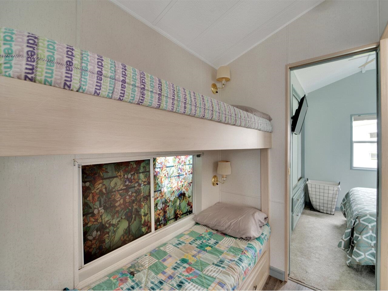 16 Heron Lane Property Photo 11