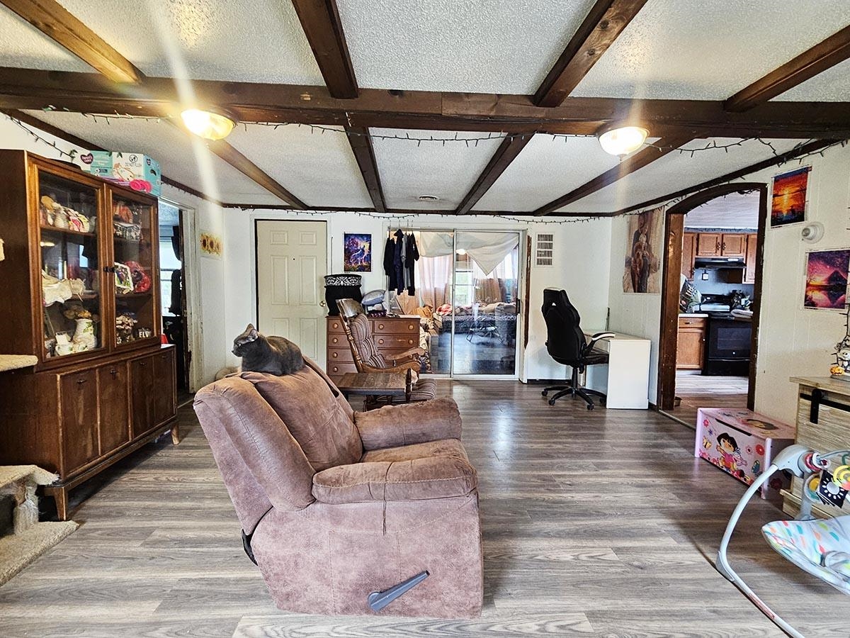 250 Colchester Road Property Photo 2