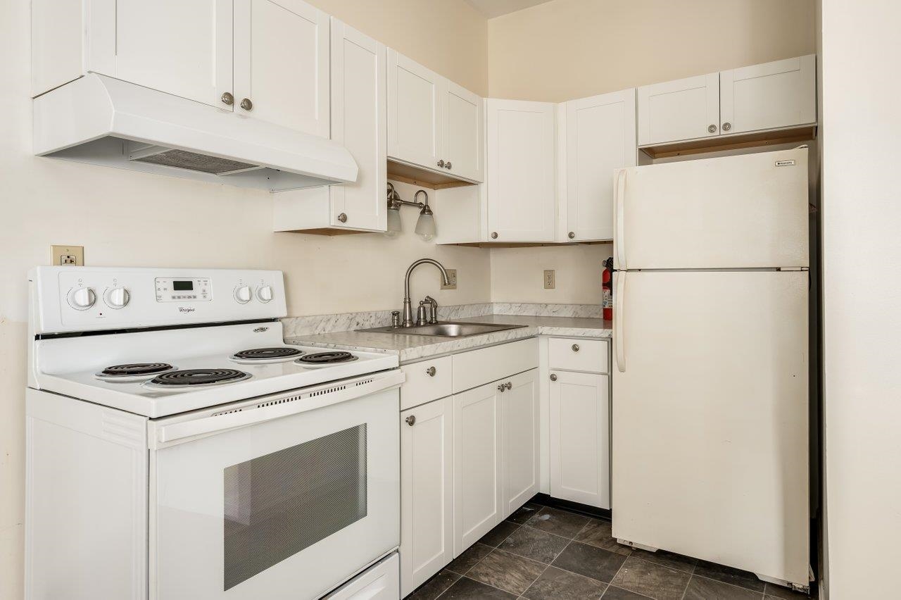 141 Main Street Property Photo 27