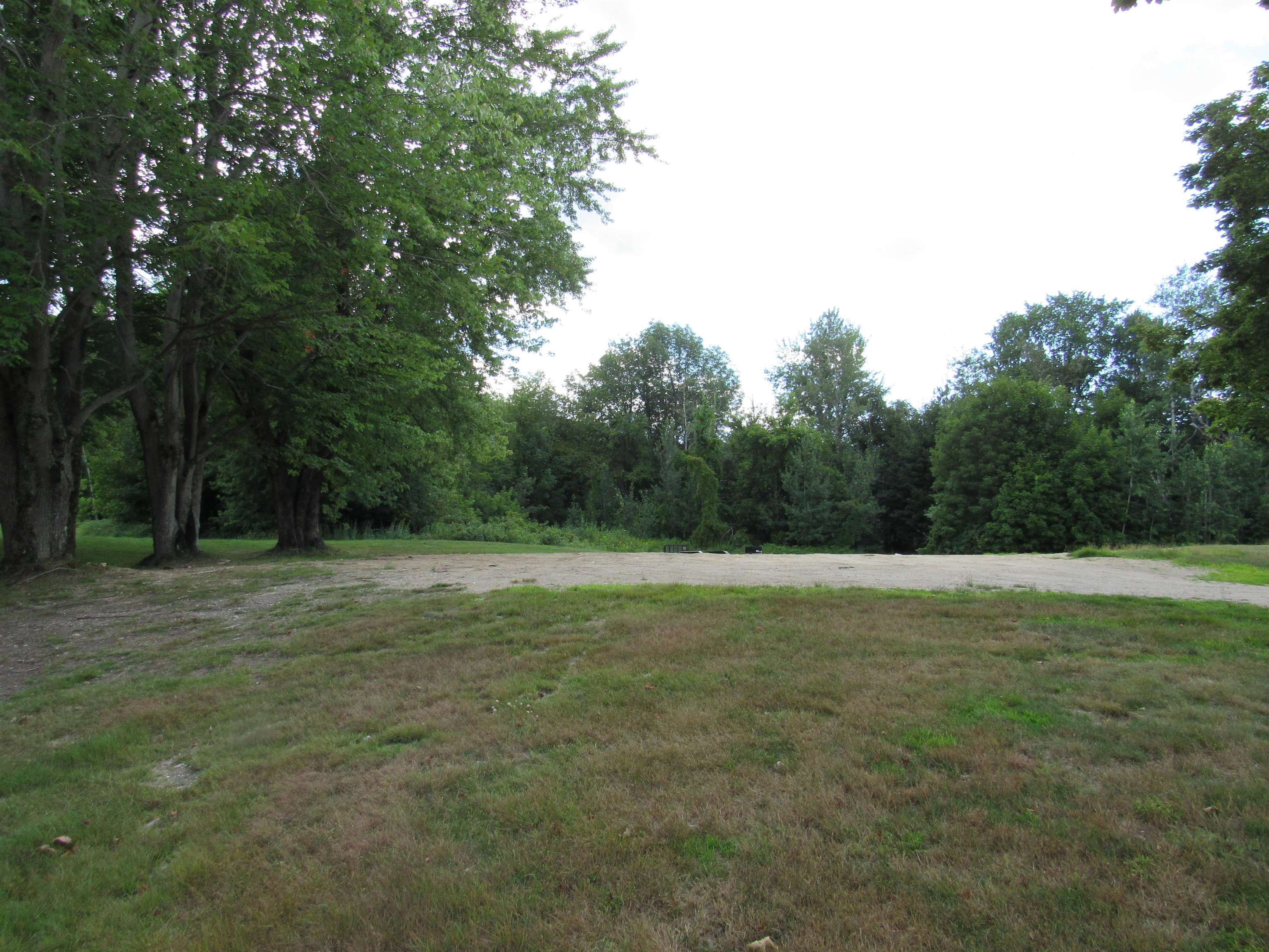 215 & 221 Main Street Property Photo 4