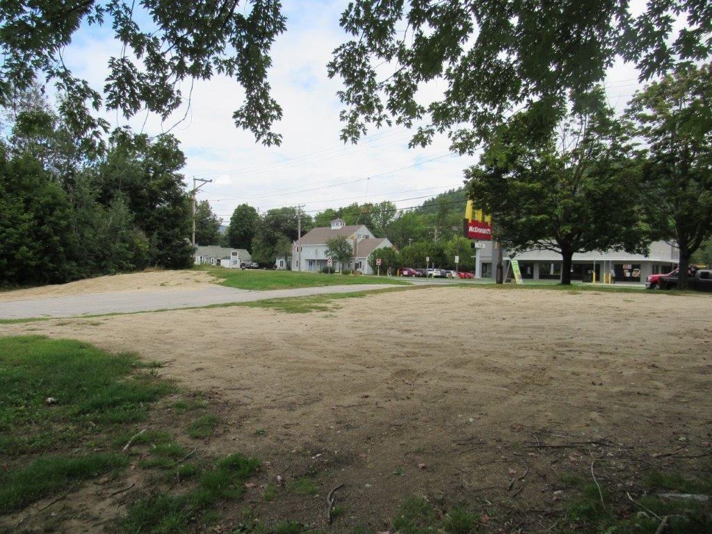 215 & 221 Main Street Property Photo 9