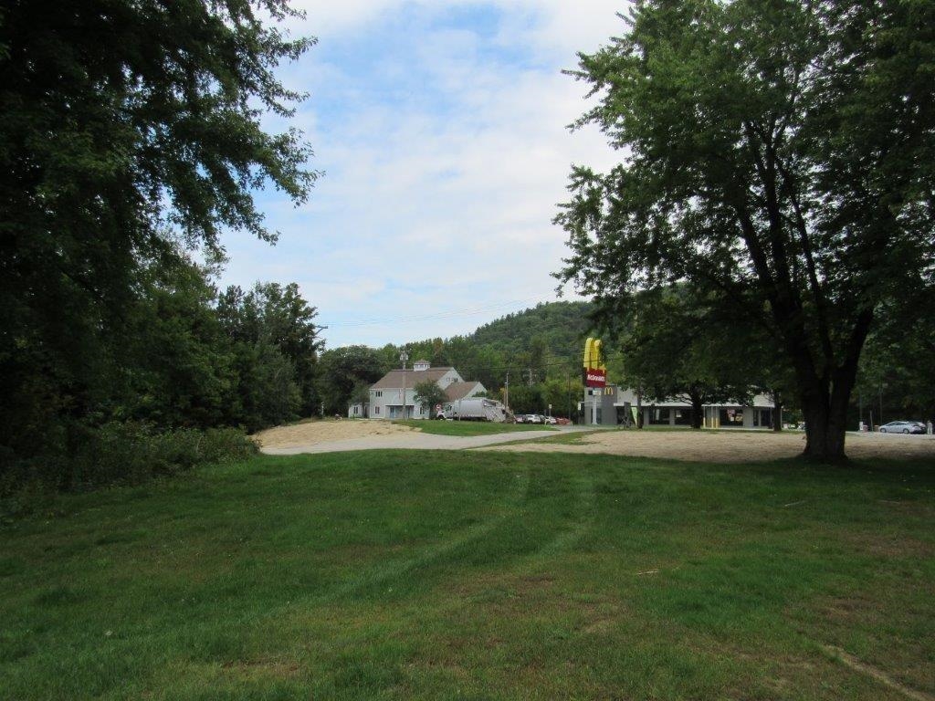 215 & 221 Main Street Property Photo 12