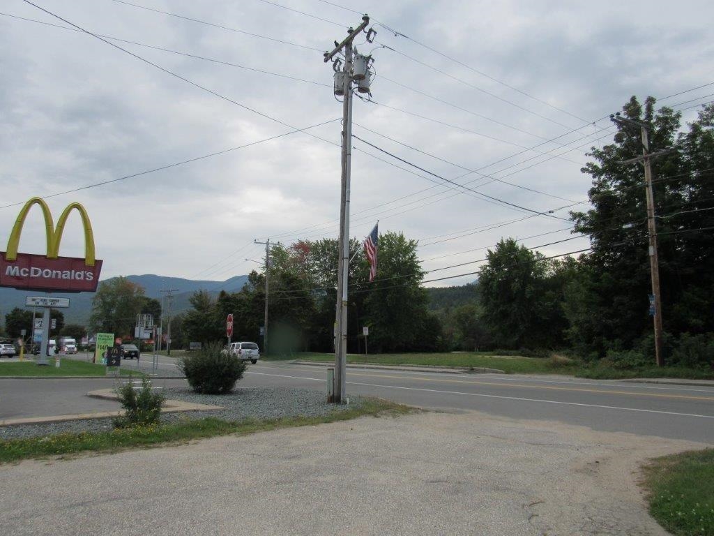 215 & 221 Main Street Property Photo 19