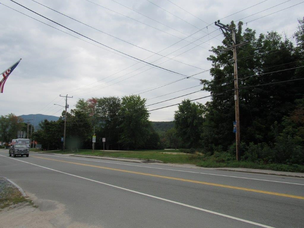 215 & 221 Main Street Property Photo 21