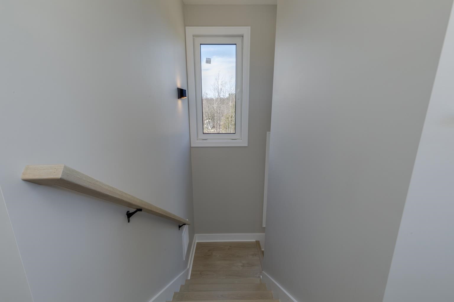 21 Windsor Lane Property Photo 27