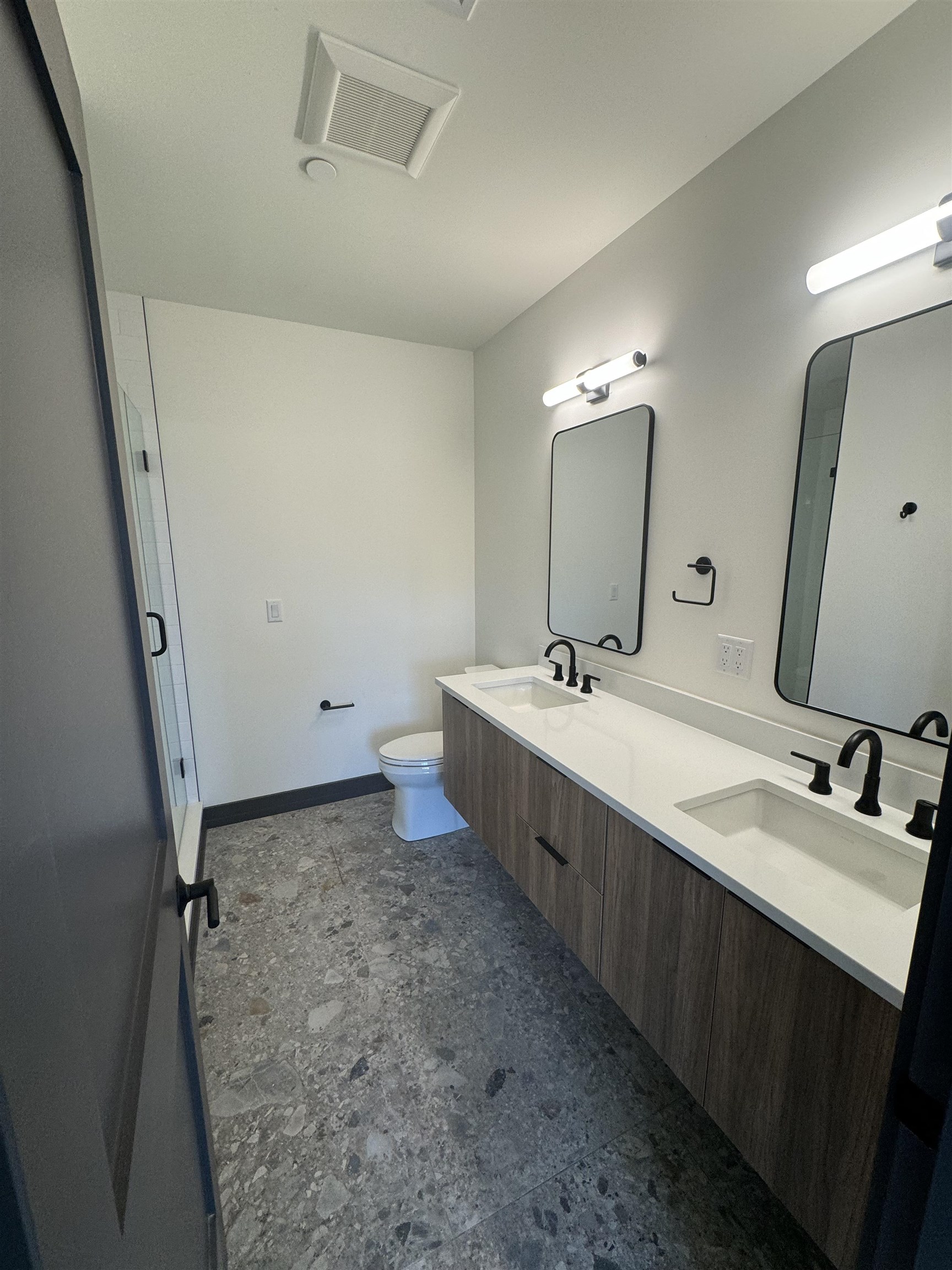 37 Vantage Point Drive Property Photo 19